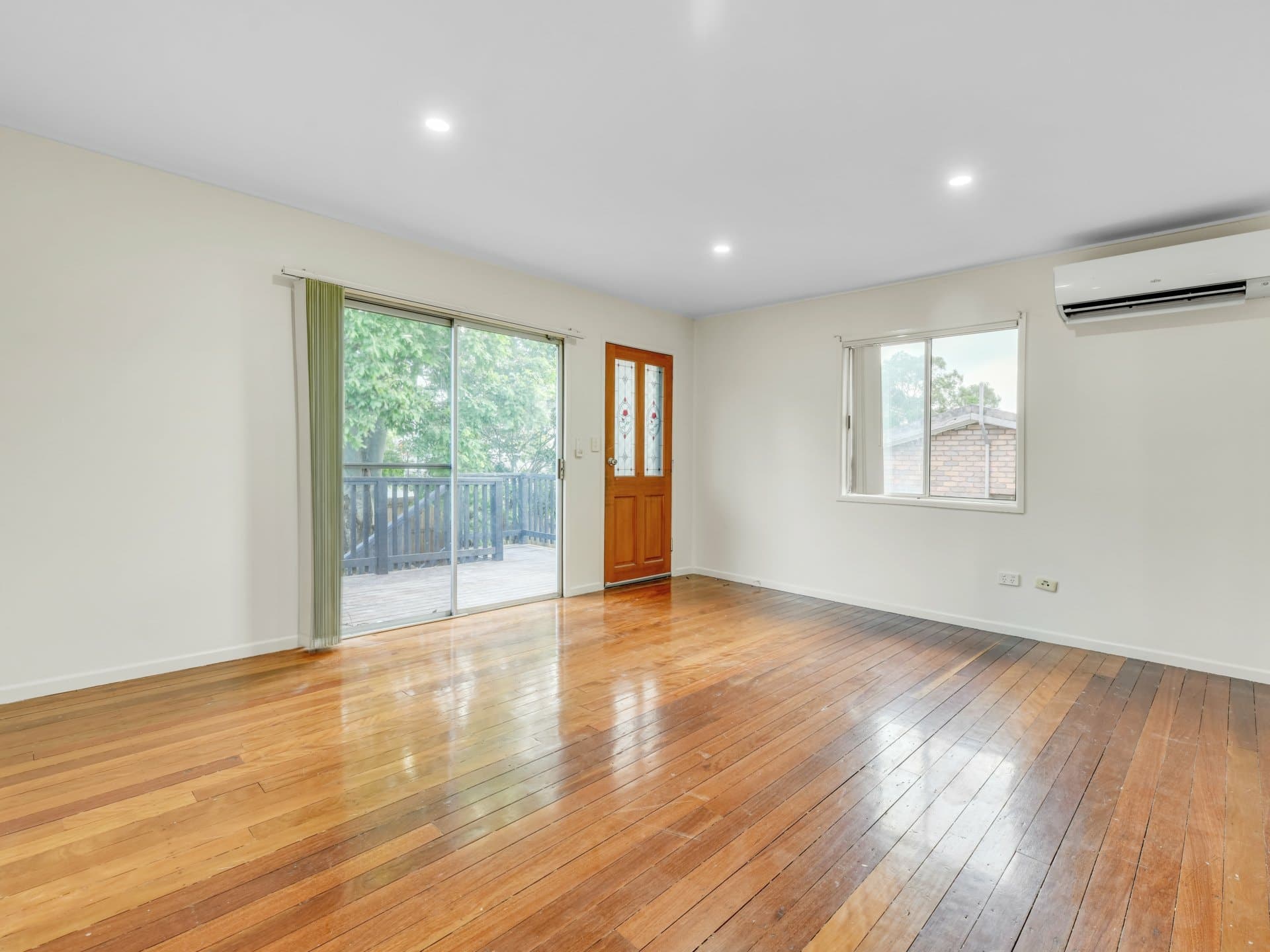 199 Redbank Plains Road, Bellbird Park, Bellbird Park - Thumbnail 2