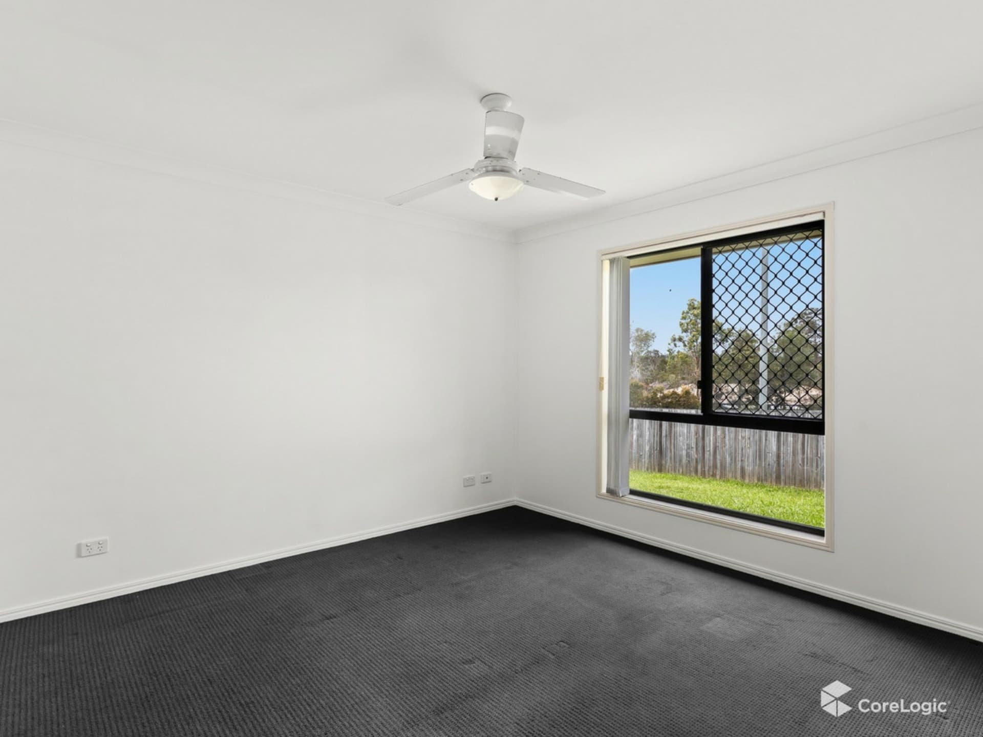 22 Somerwil Crescent Bellbird Park QLD, Bellbird Park - Thumbnail 5