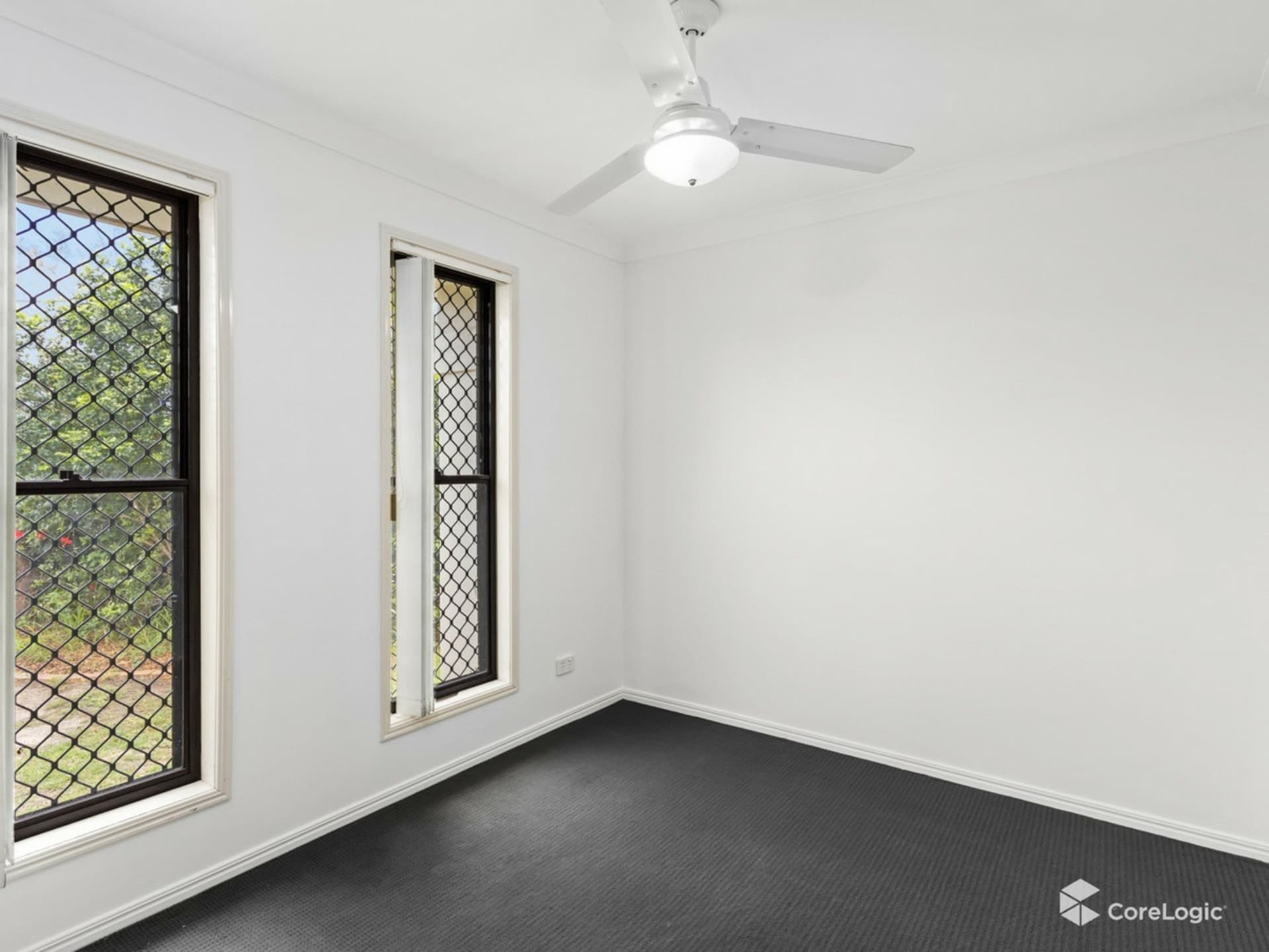 22 Somerwil Crescent Bellbird Park QLD, Bellbird Park - Thumbnail 8