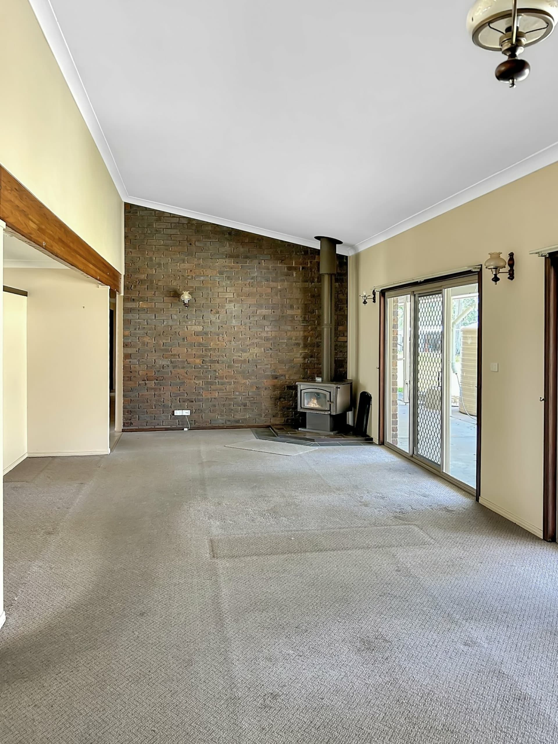 143 Behrens Road Bellmere QLD, Bellmere - Thumbnail 4