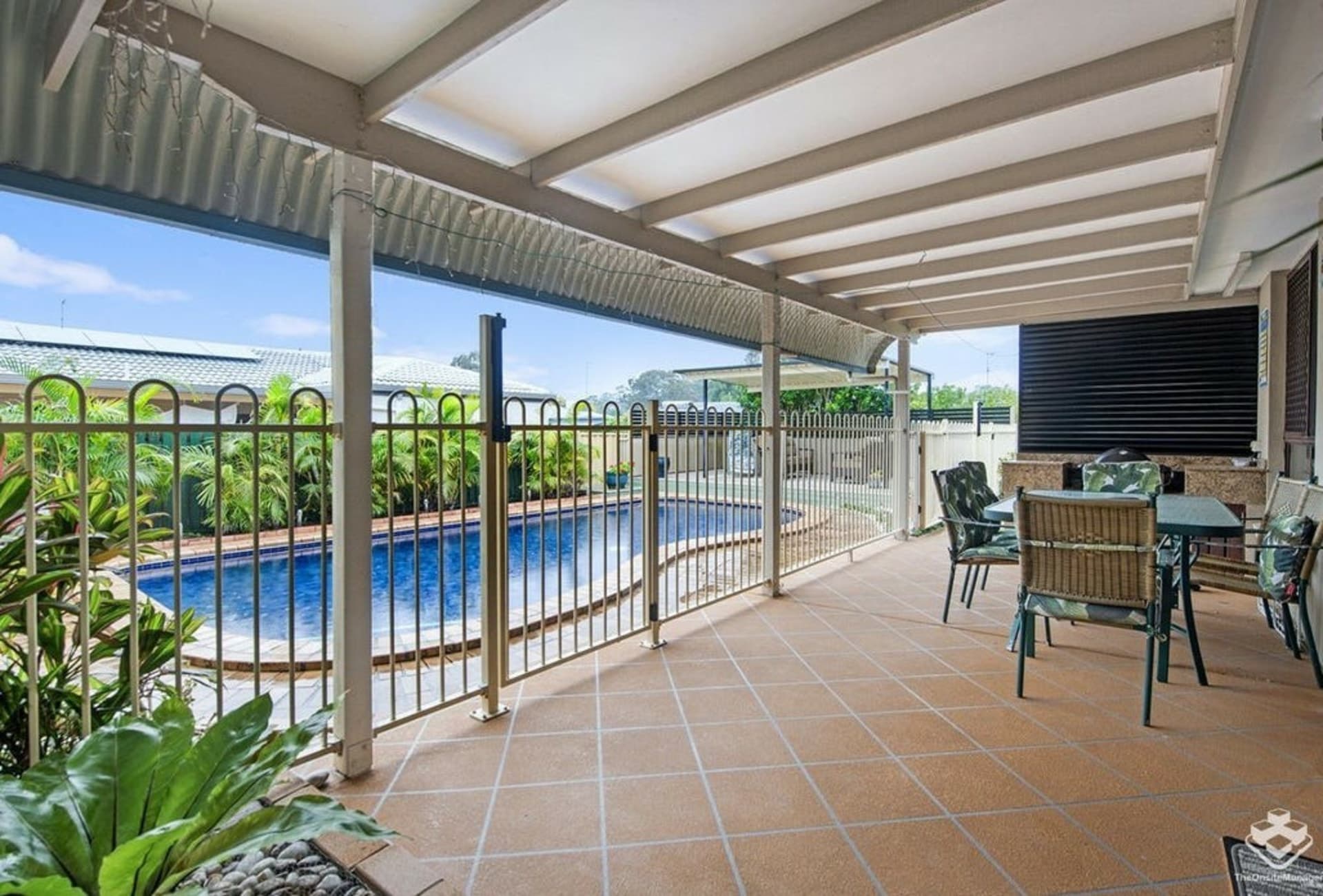 6 Sylvan Drive Benowa QLD, Benowa - Thumbnail 3