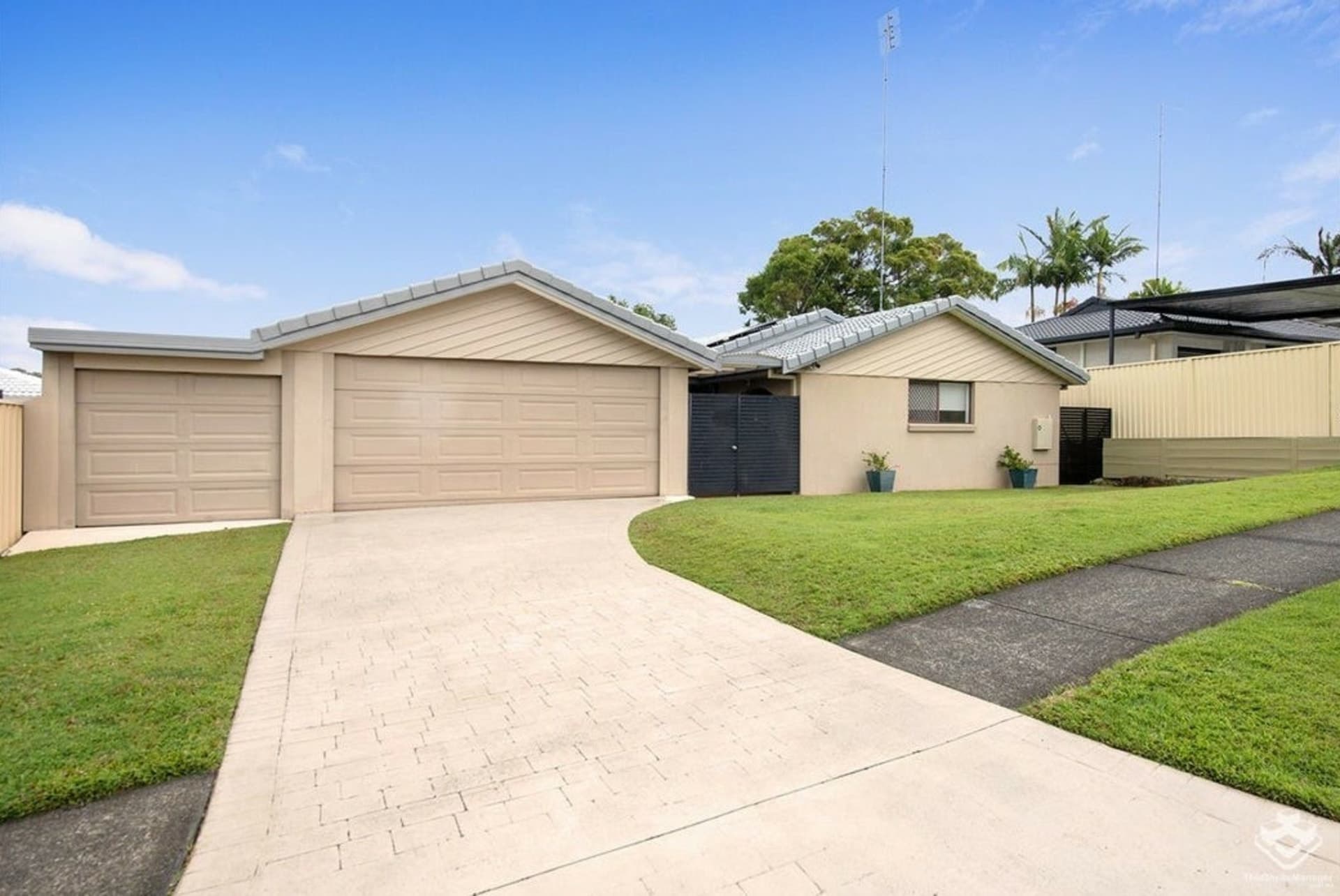 6 Sylvan Drive Benowa QLD, Benowa - Thumbnail 4