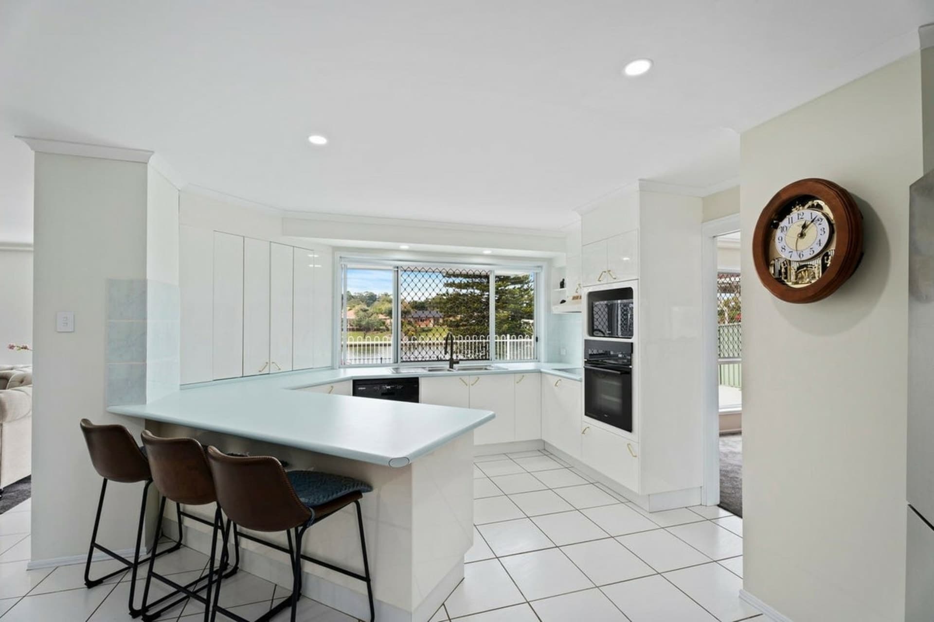 59 Cabana Boulevard Benowa QLD, Benowa - Thumbnail 7