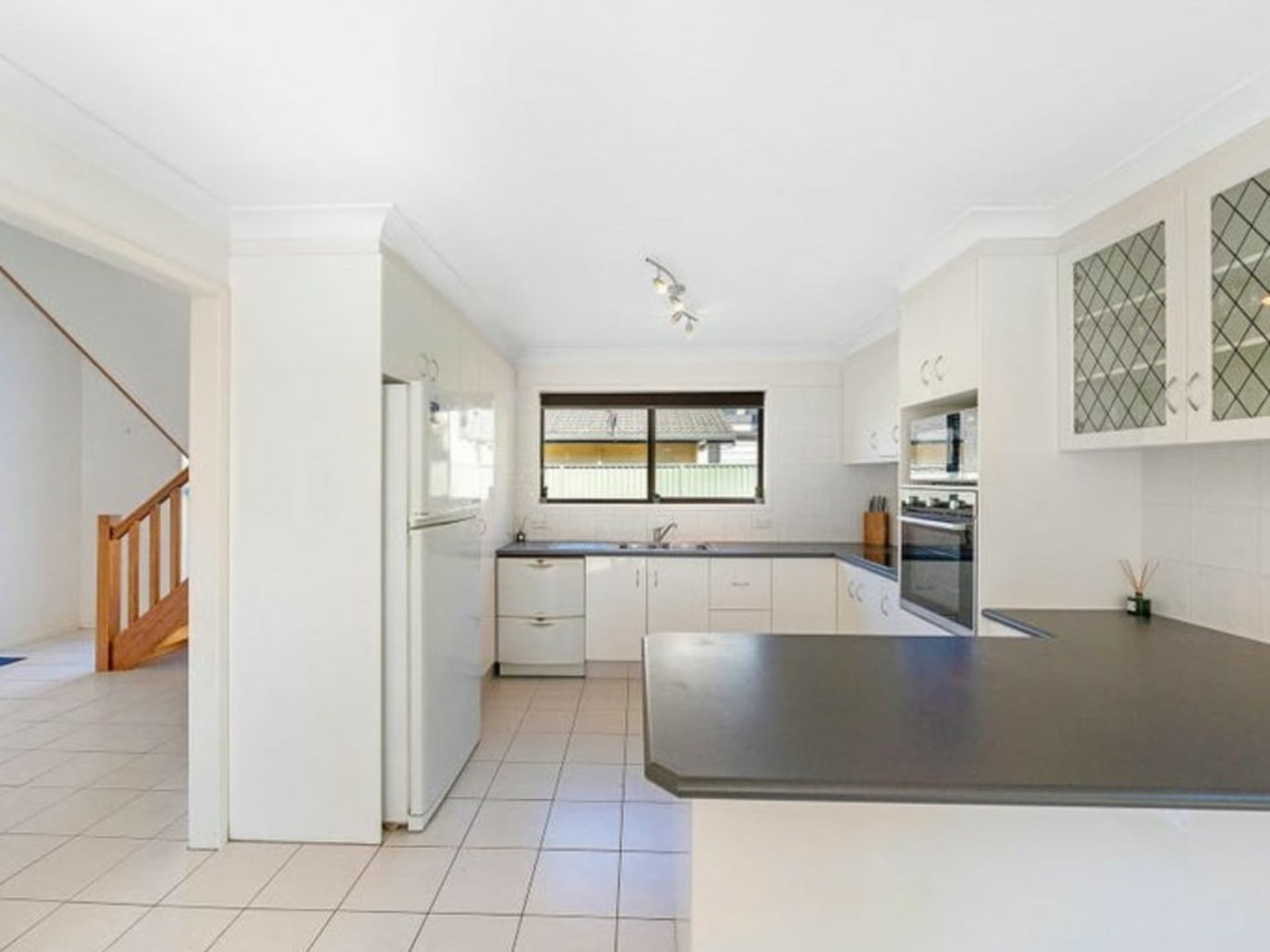 126 Ashmore Road Benowa QLD, Benowa - Thumbnail 4