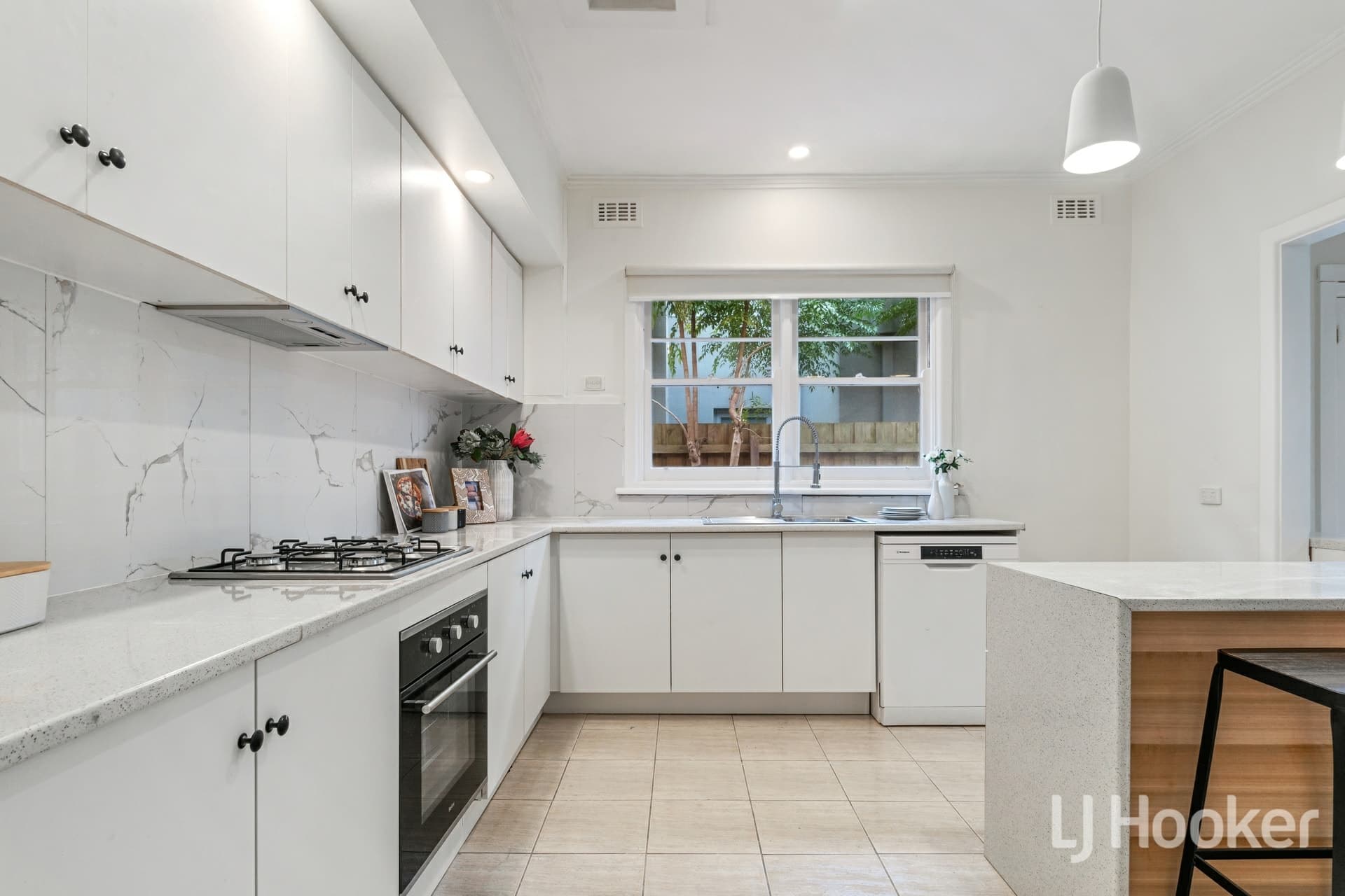147 East Boundary Road Bentleigh East VIC, Bentleigh East - Thumbnail 3