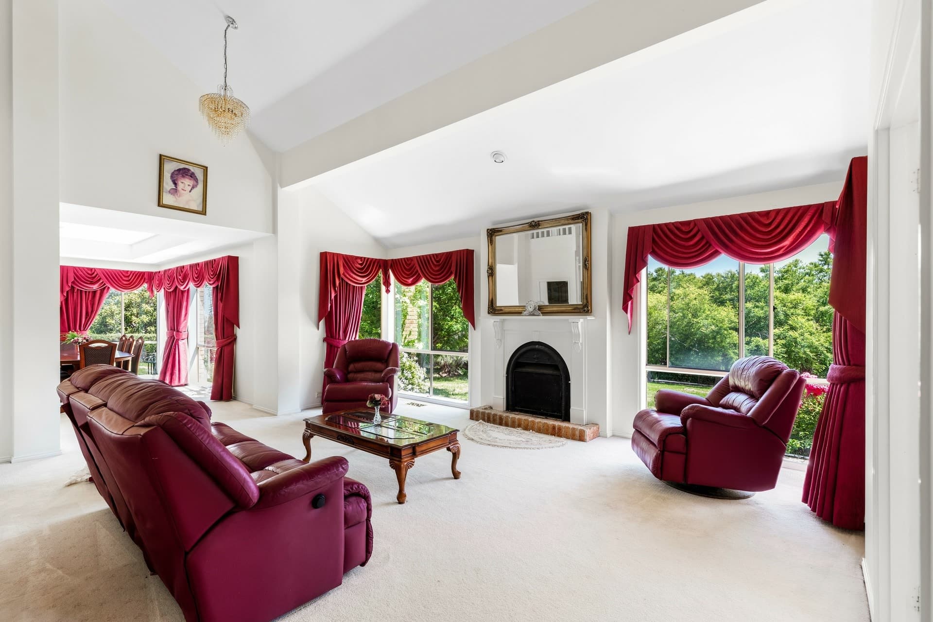 23 Caserta Drive Berwick VIC, Berwick - Thumbnail 4