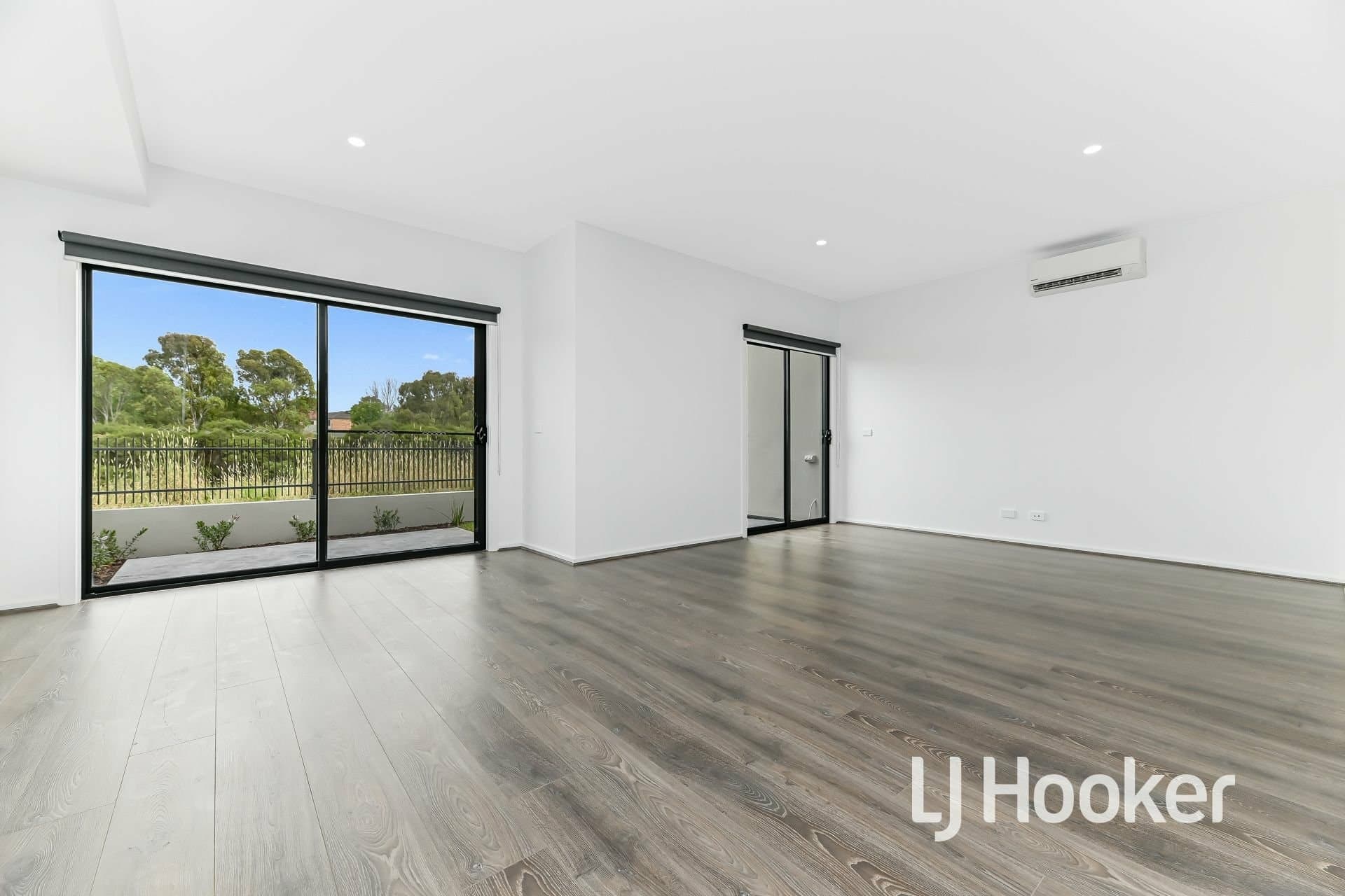 5 Limestone Drive Berwick VIC, Berwick - Thumbnail 3