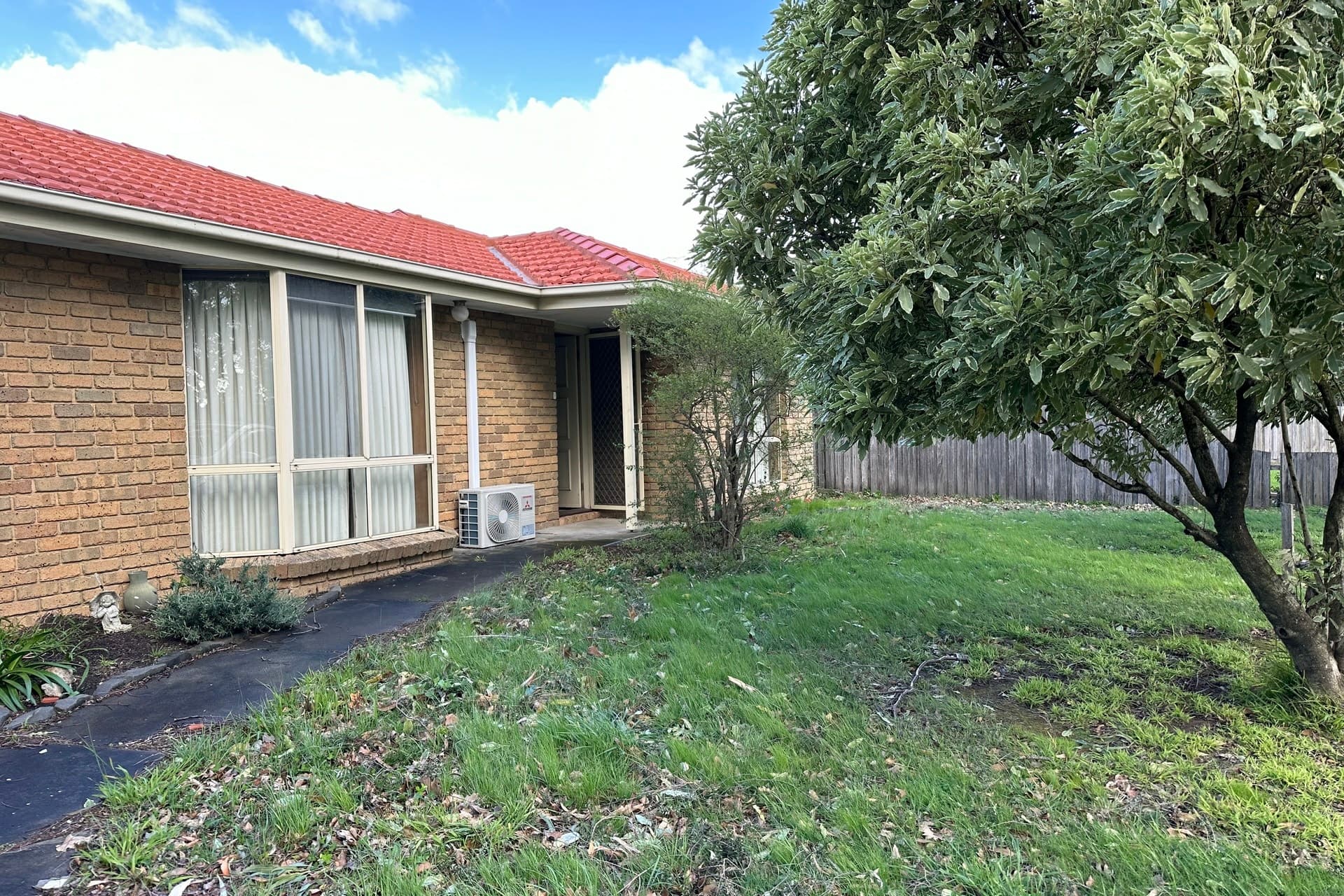 35 Ashfield Drive Berwick VIC, Berwick - Thumbnail 2