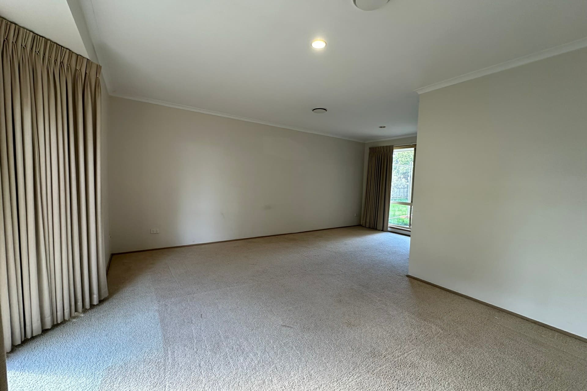 35 Ashfield Drive Berwick VIC, Berwick - Thumbnail 6