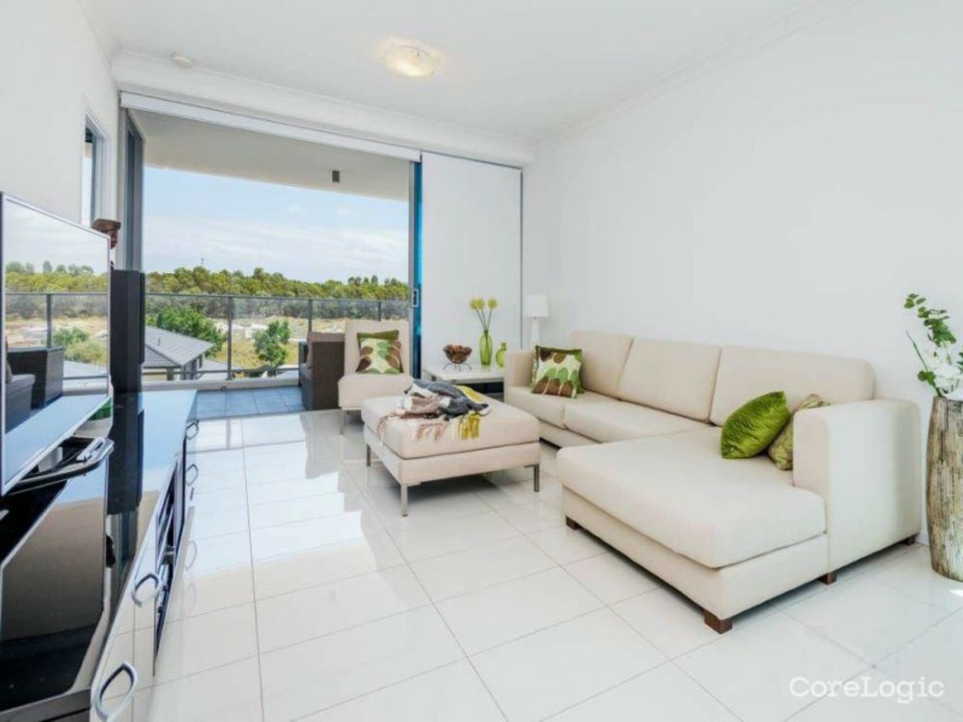 308/11 Compass Drive Biggera Waters QLD, Biggera Waters - Thumbnail 5