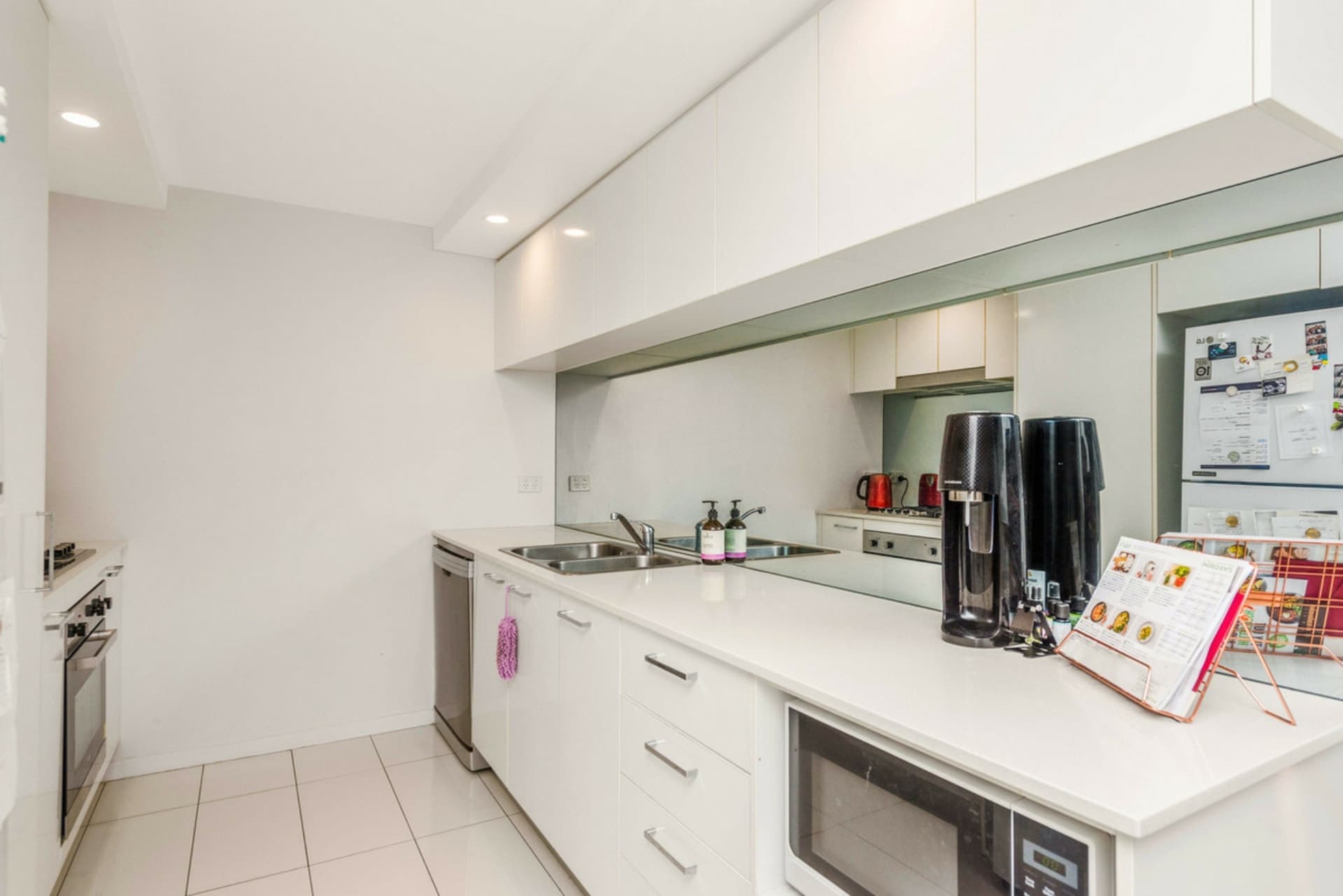 309/41 Harbour Town Drive Biggera Waters QLD, Biggera Waters - Thumbnail 5