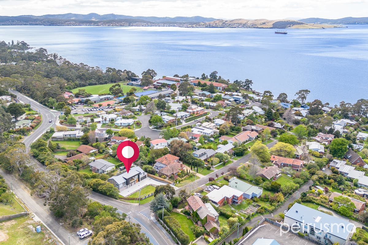 2 Belhaven Avenue Taroona TAS 7053, Taroona - Thumbnail 5