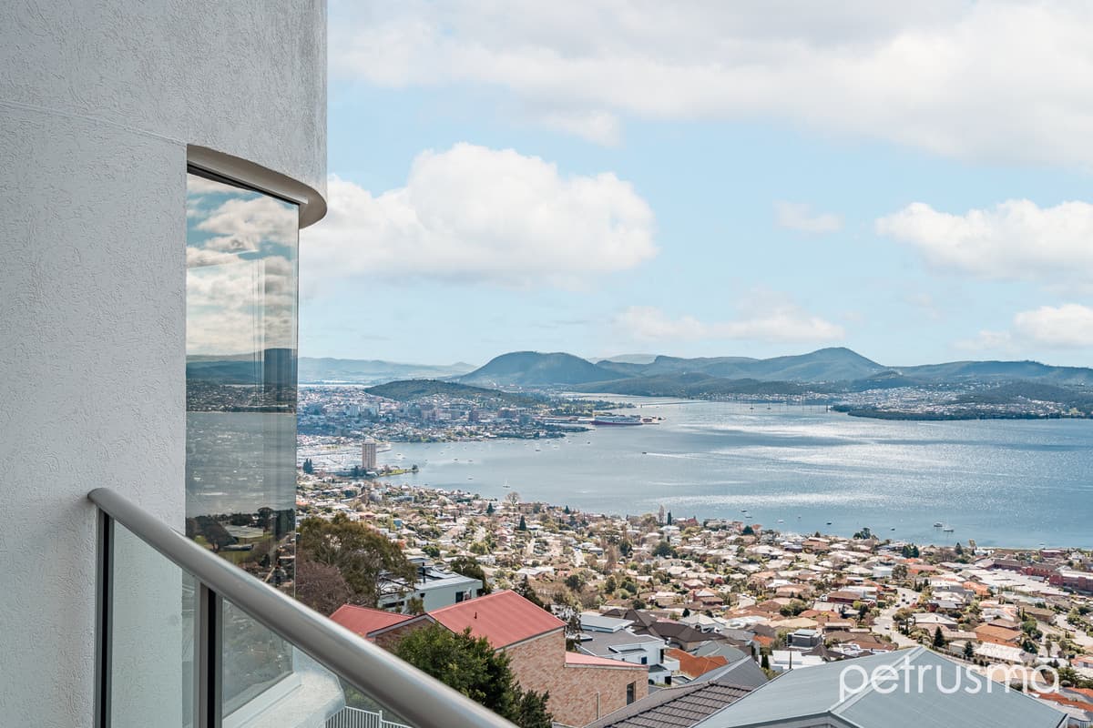 10 / 54 Nicholas Drive Sandy Bay TAS 7005, Sandy Bay - Thumbnail 4