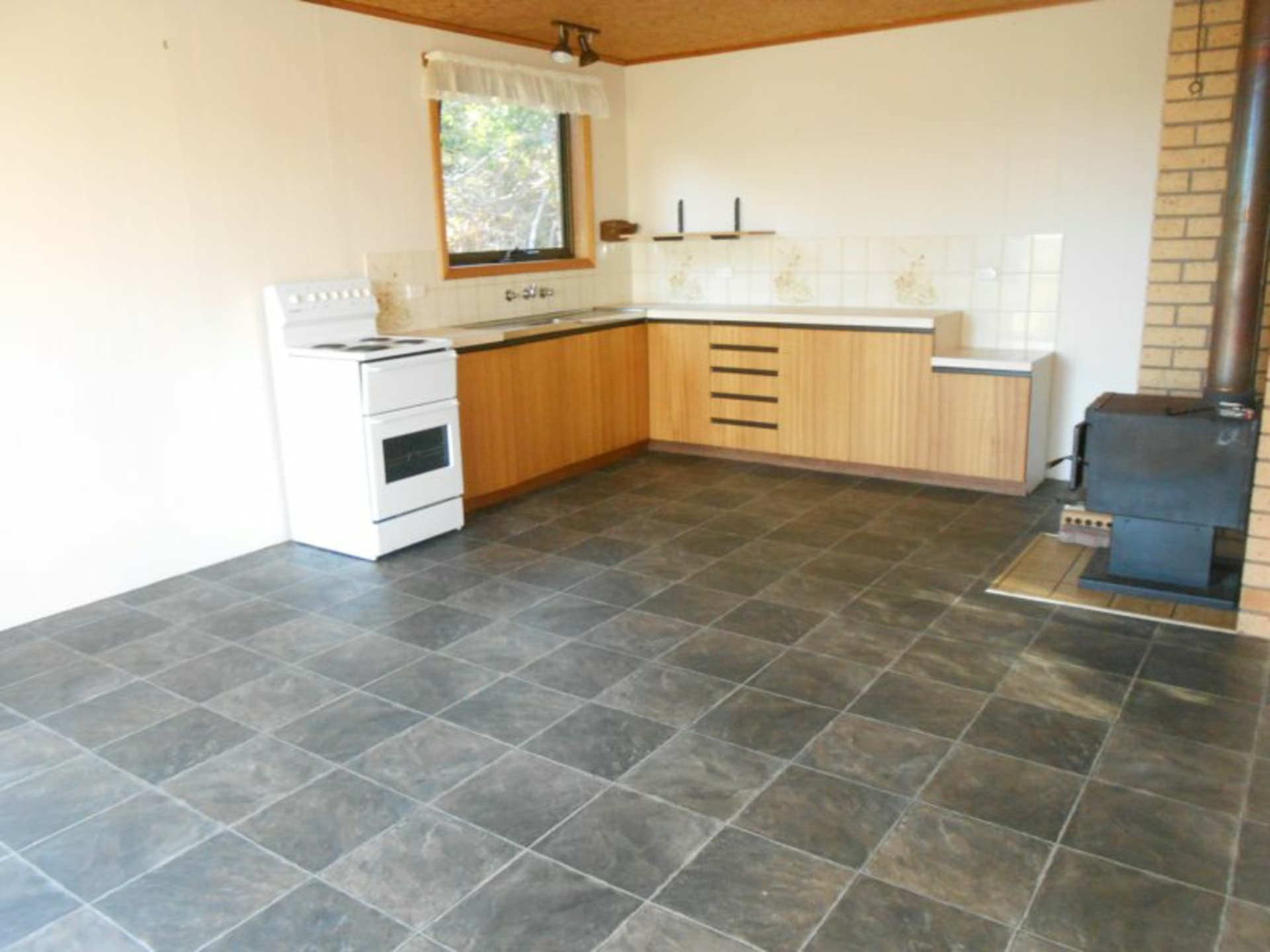 186 Main Road Binalong Bay TAS, Binalong Bay - Thumbnail 3