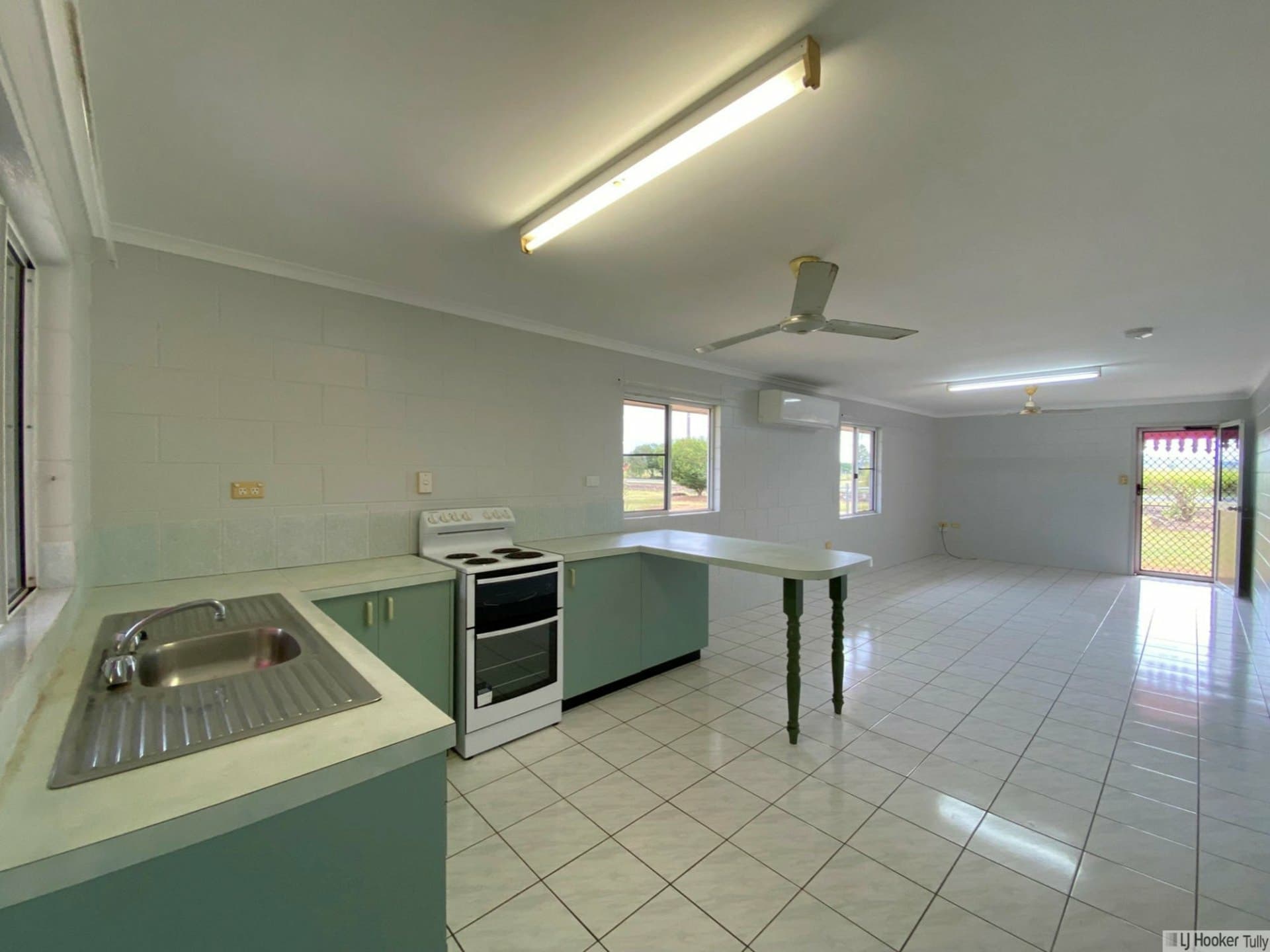 Unit 1/139 Old Tully Road, Birkalla, Birkalla - Thumbnail 3