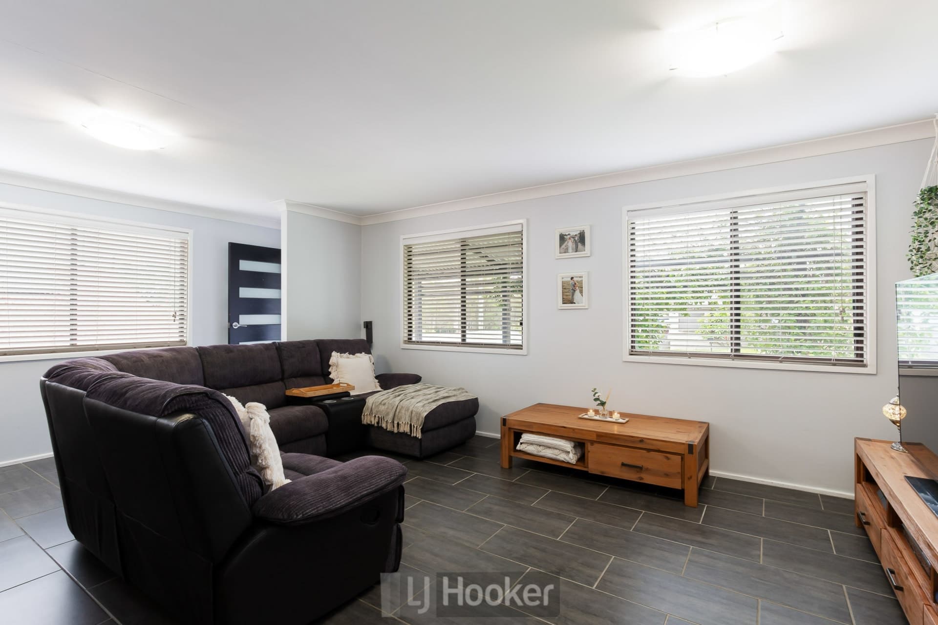 6 Queen Street Blackalls Park NSW, Blackalls Park - Thumbnail 5