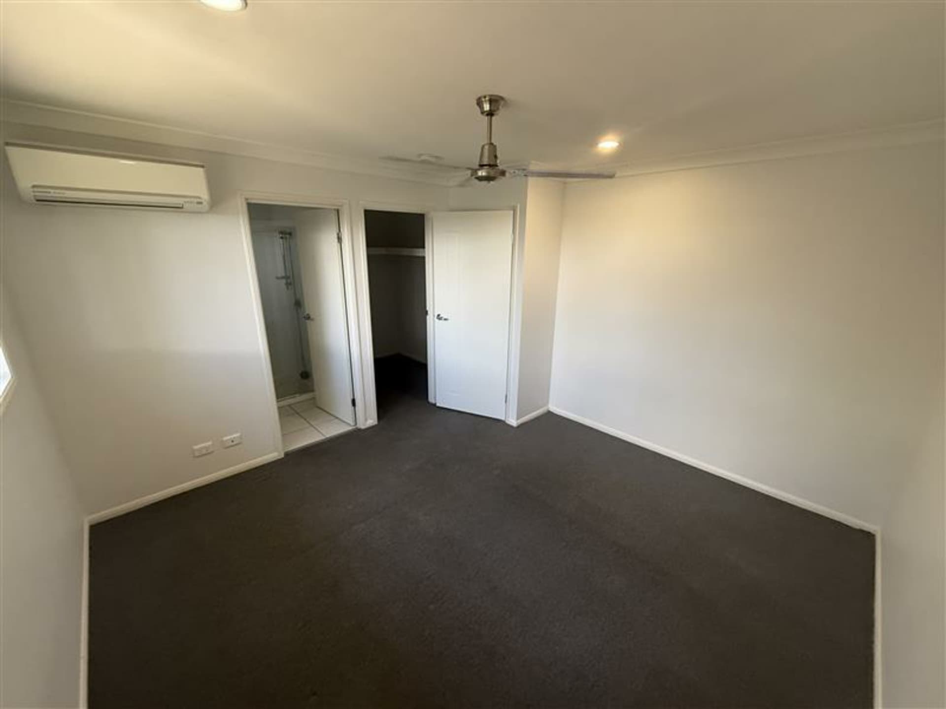 175 Whitehaven Drive Blacks Beach QLD, Blacks Beach - Thumbnail 6