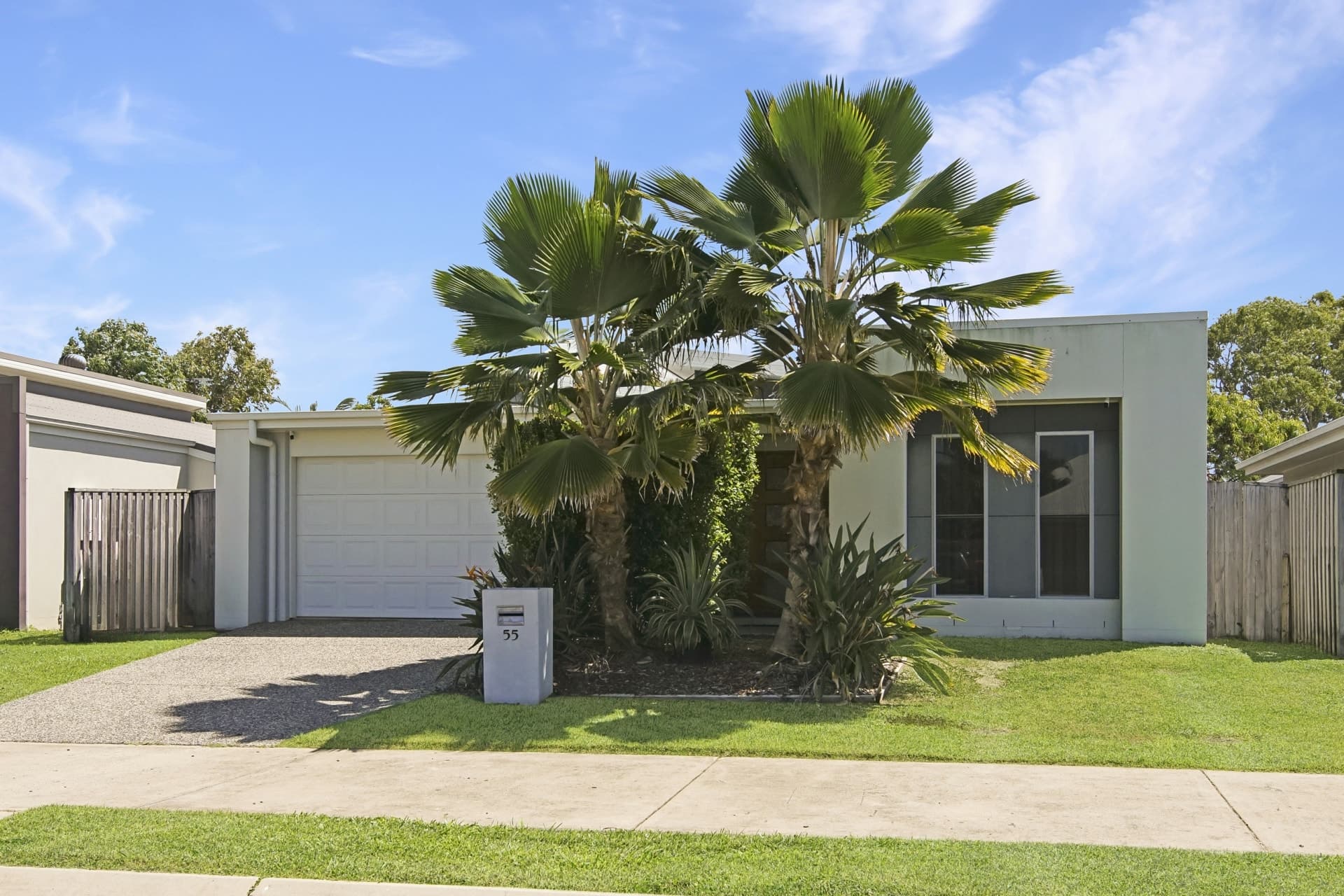 55 Scarborough Circuit Blacks Beach QLD, Blacks Beach - Image 1