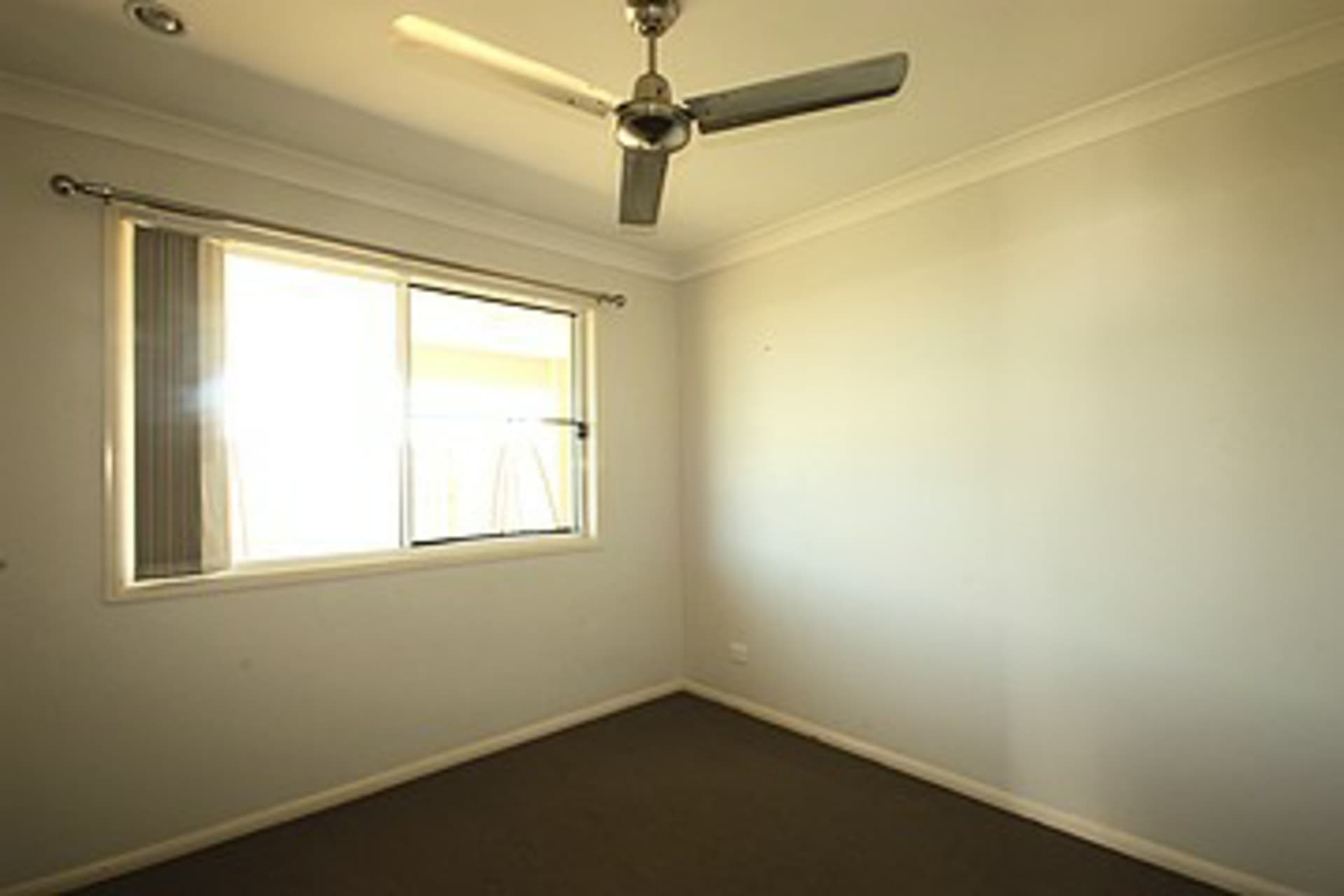 24 Whitehaven Drive Blacks Beach QLD, Blacks Beach - Thumbnail 5