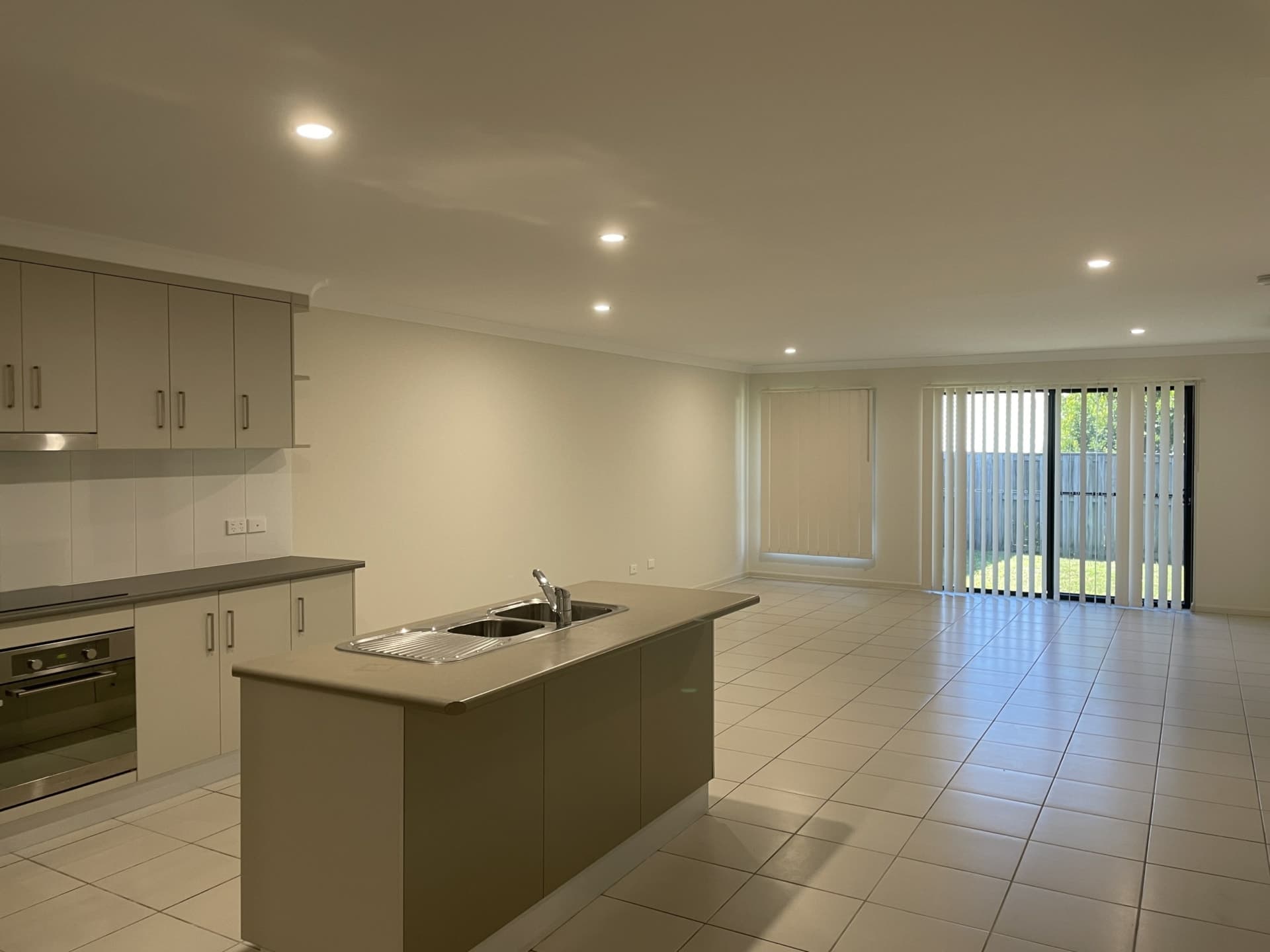 2/14 Bilgola Place Blacks Beach QLD, Blacks Beach - Thumbnail 4