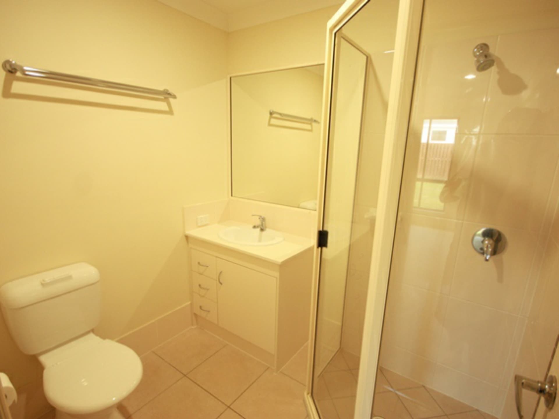 2/15 Bilgola Place Blacks Beach QLD, Blacks Beach - Thumbnail 7