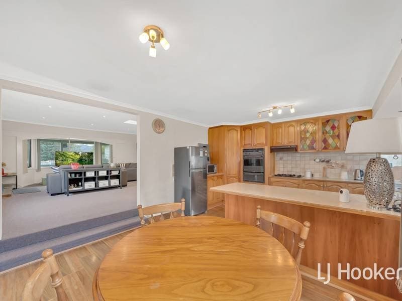 1/10 Rose Avenue Boronia VIC, Boronia - Thumbnail 6