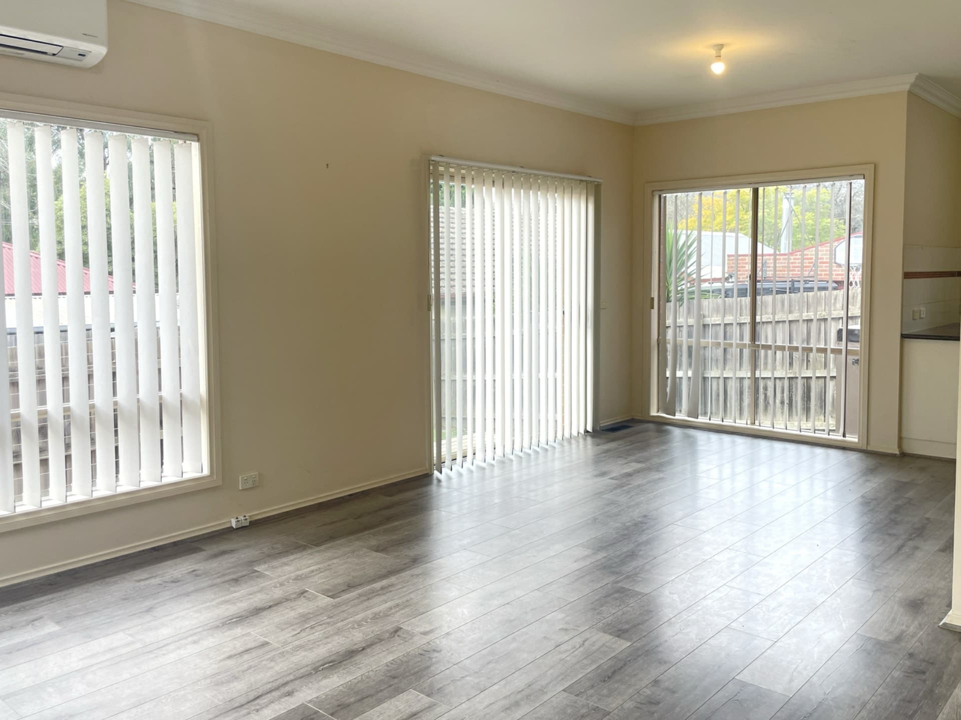 2/10 Elsie Street Boronia VIC, Boronia - Thumbnail 4