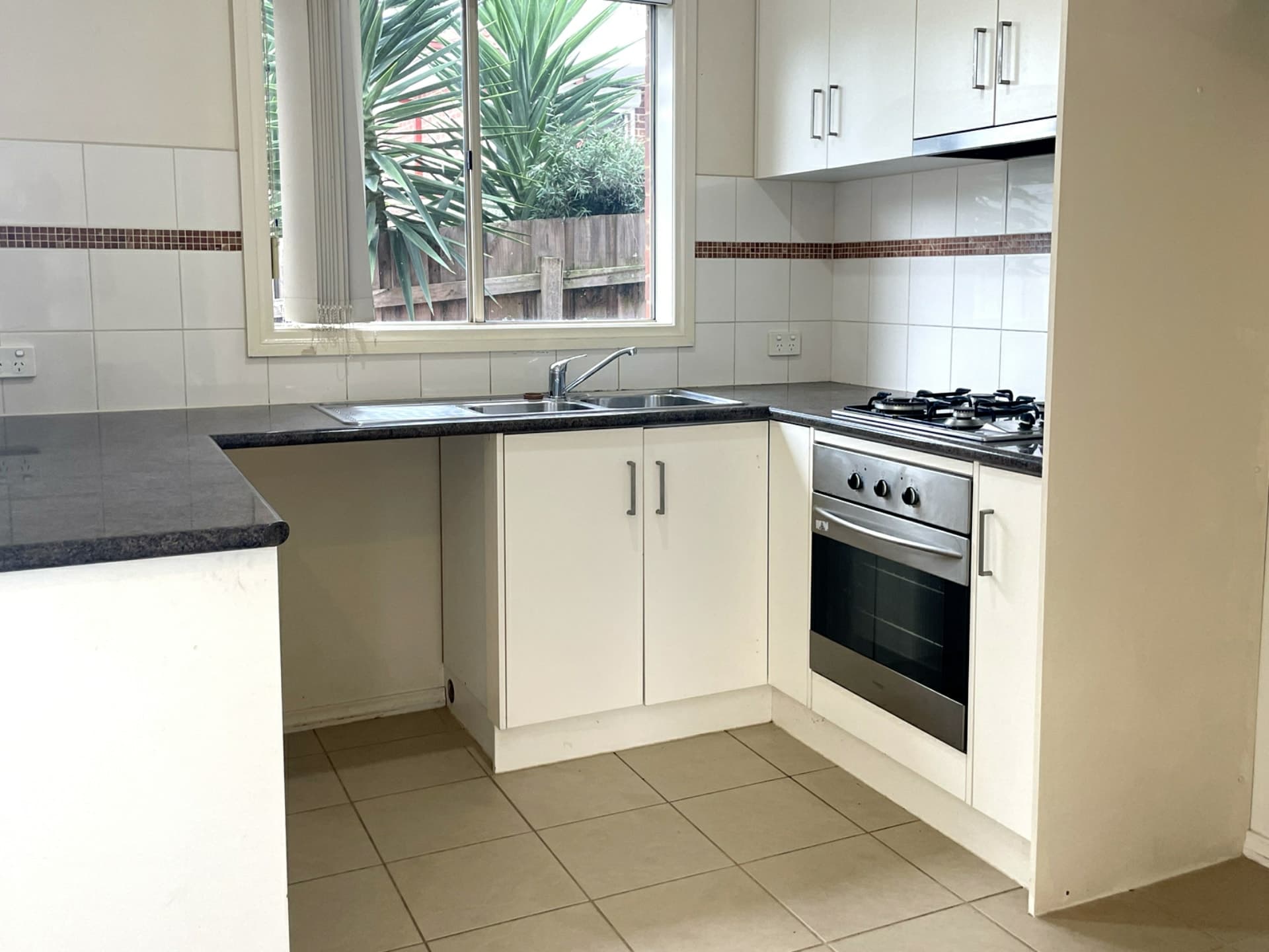 2/10 Elsie Street Boronia VIC, Boronia - Thumbnail 5