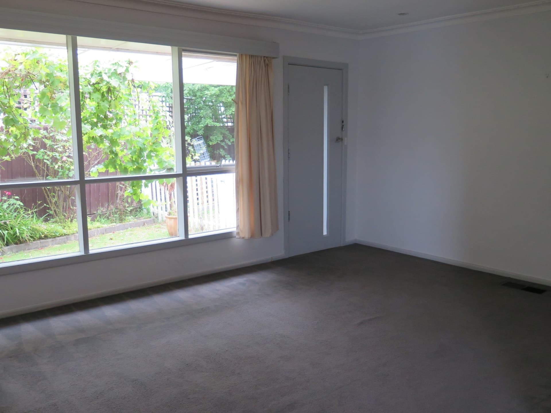 27 Charlotte Road Boronia VIC, Boronia - Thumbnail 3