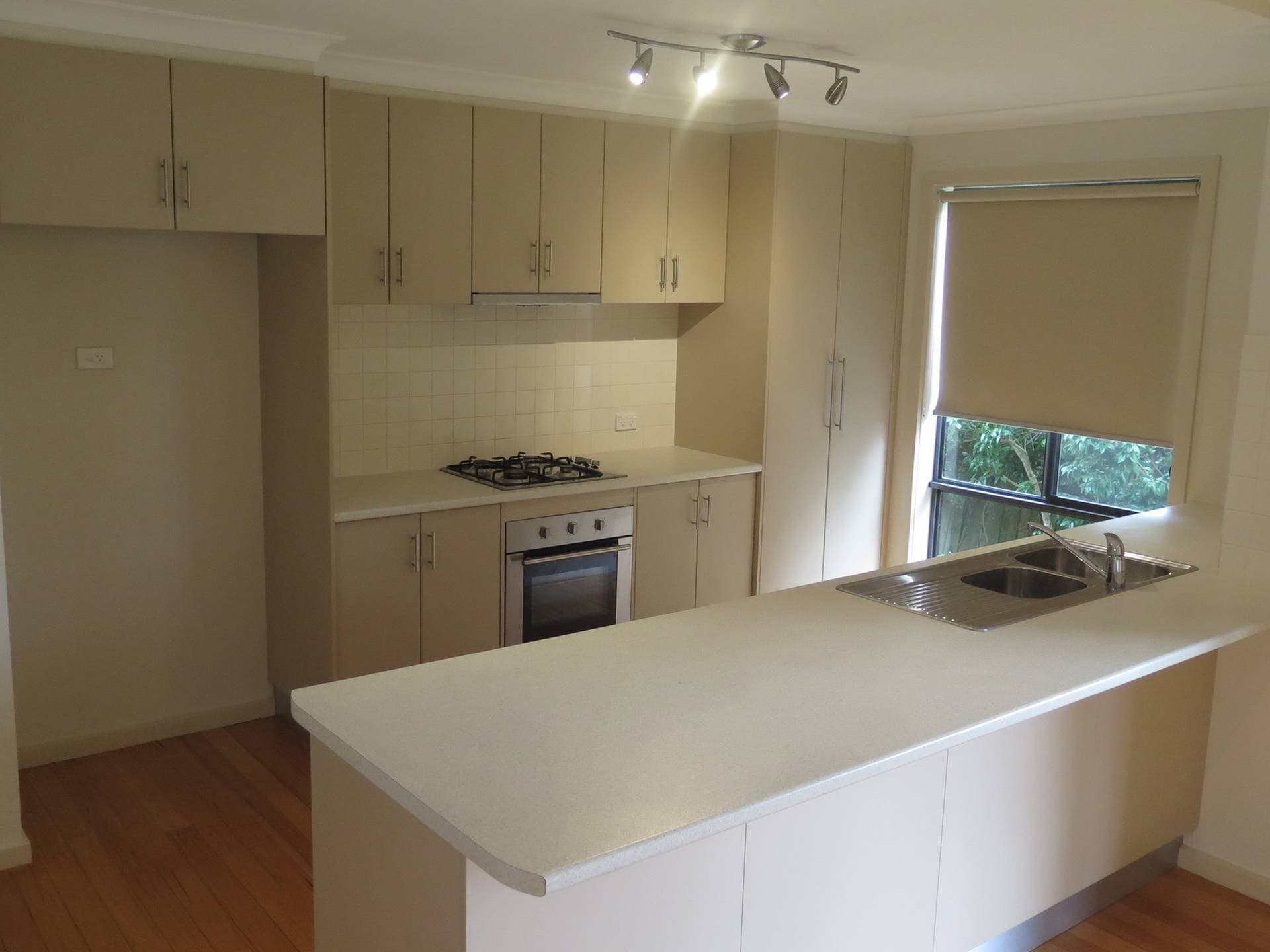 2/9 Oak Avenue Boronia VIC, Boronia - Thumbnail 7