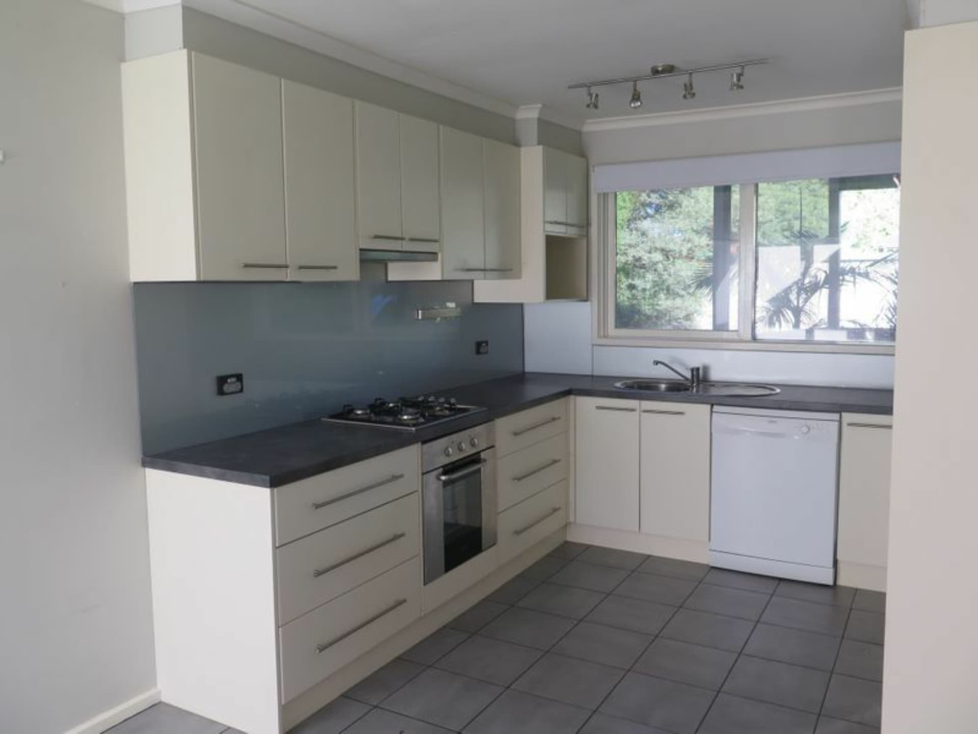 82 Rathmullen Road Boronia VIC, Boronia - Thumbnail 3