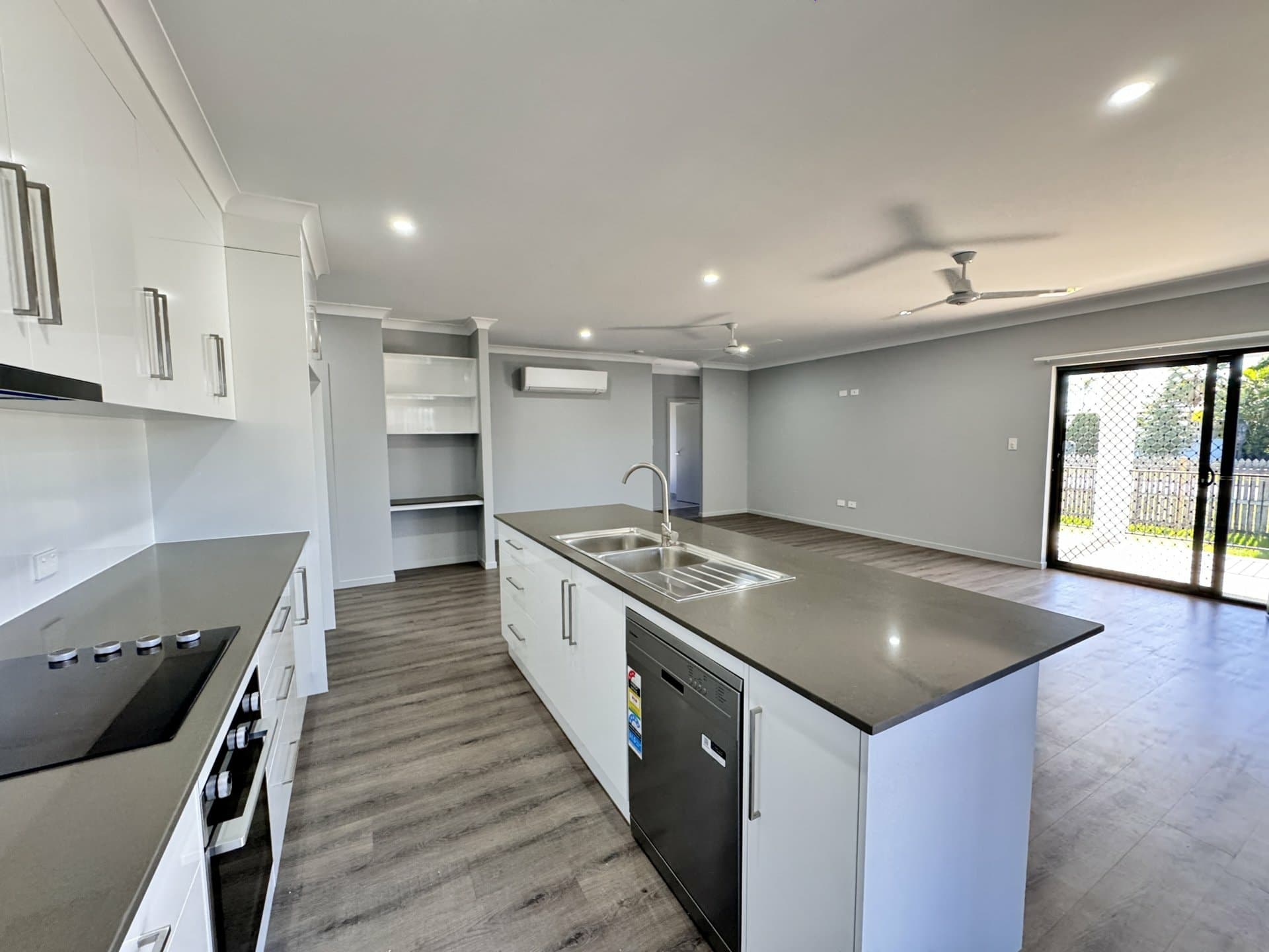 41 Sinclair Street Bowen QLD, Bowen - Thumbnail 4