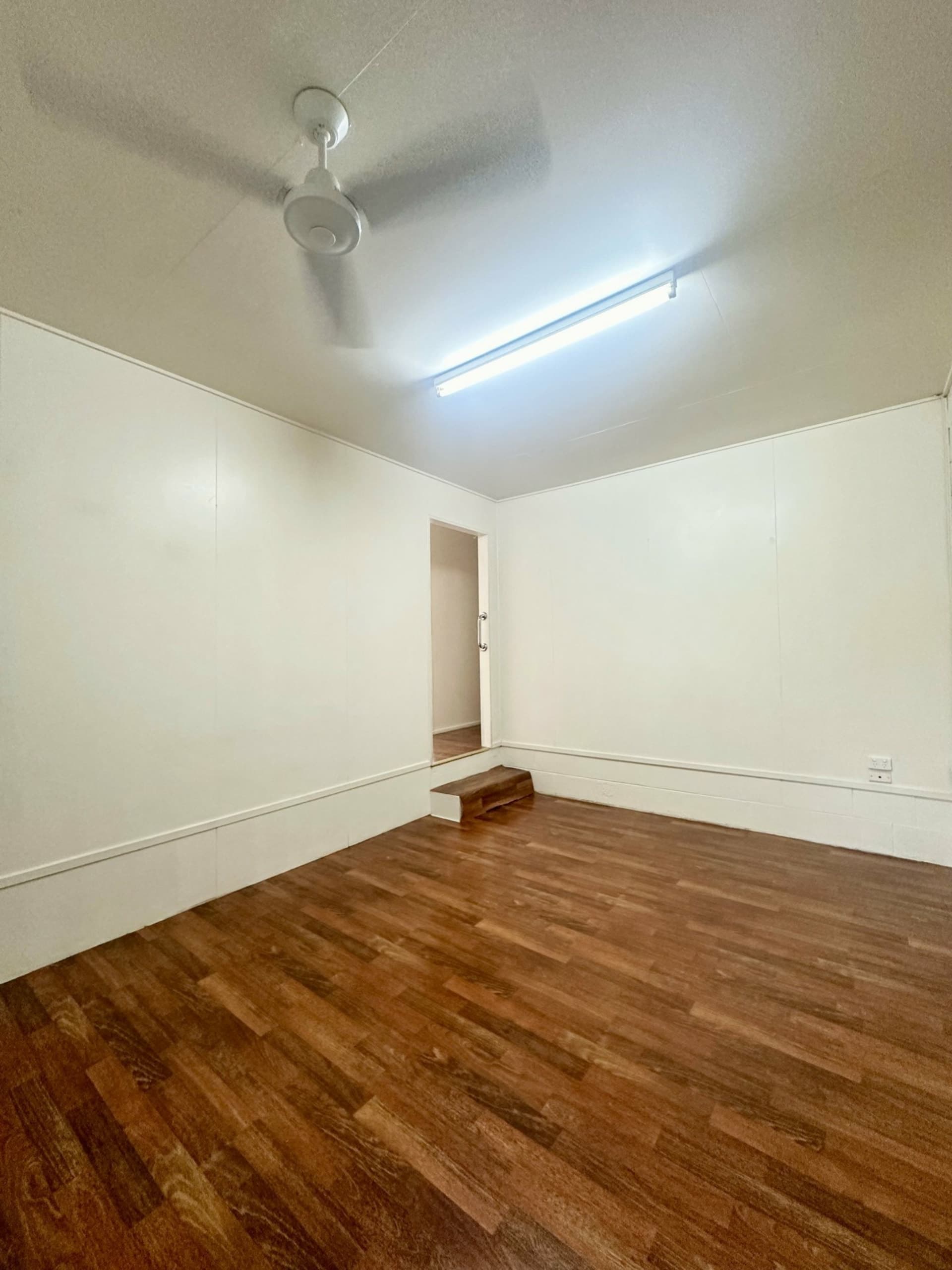 Unit 2/57 Livingstone Street, Bowen, Bowen - Thumbnail 3