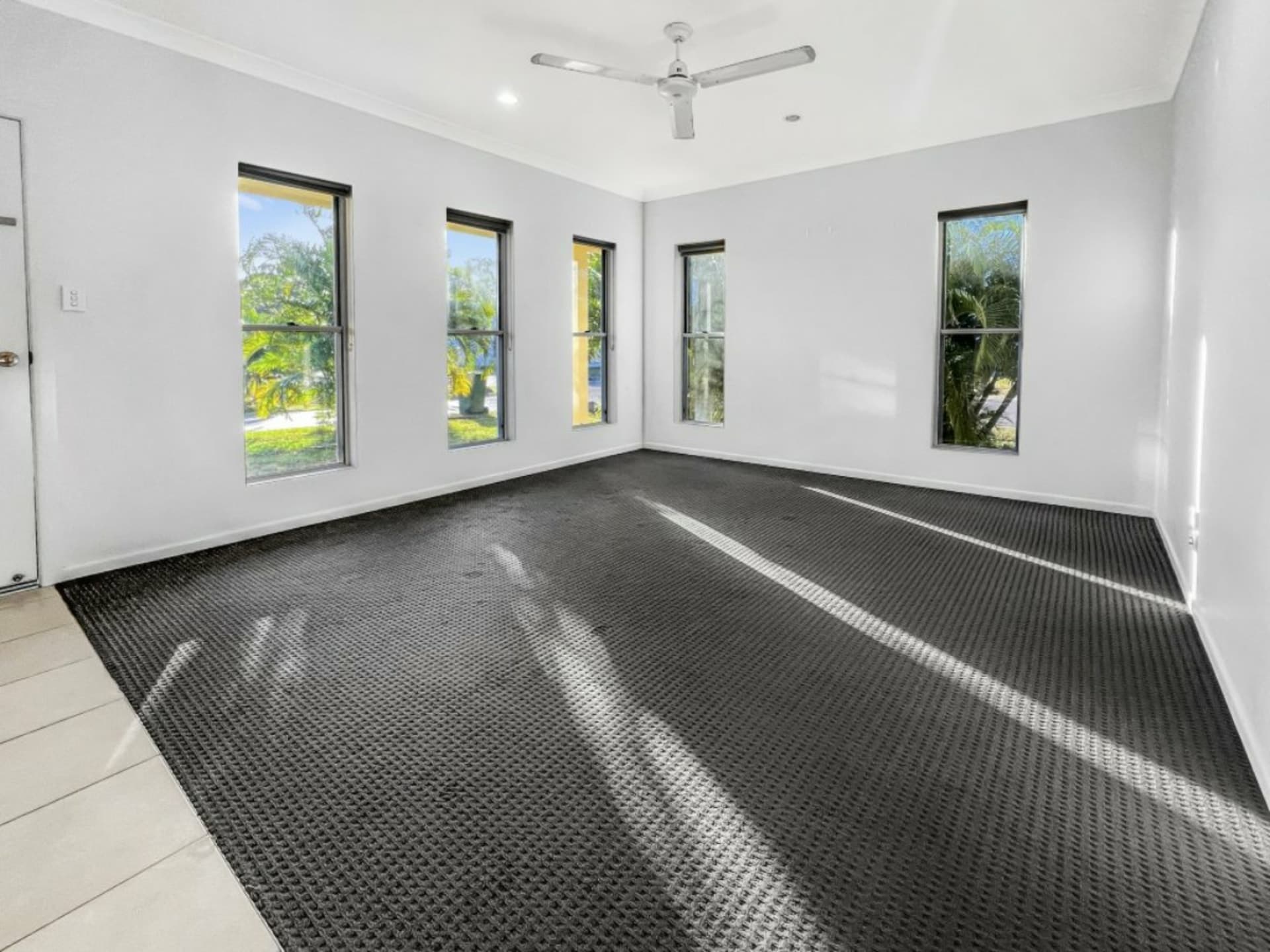 38 Seabreeze Crescent Bowen QLD, Bowen - Thumbnail 4