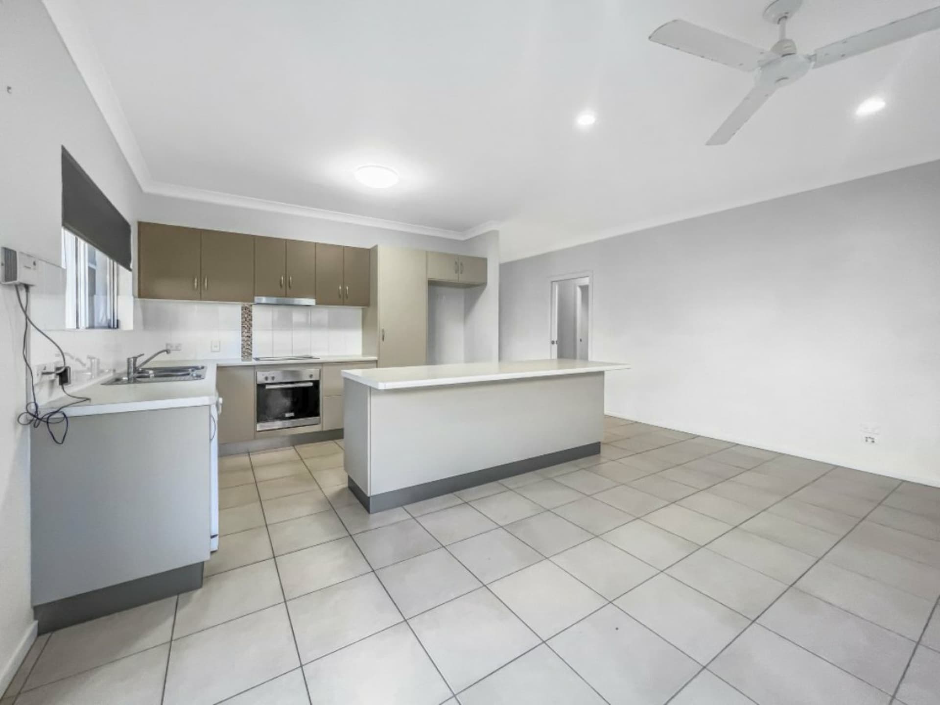 38 Seabreeze Crescent Bowen QLD, Bowen - Thumbnail 7