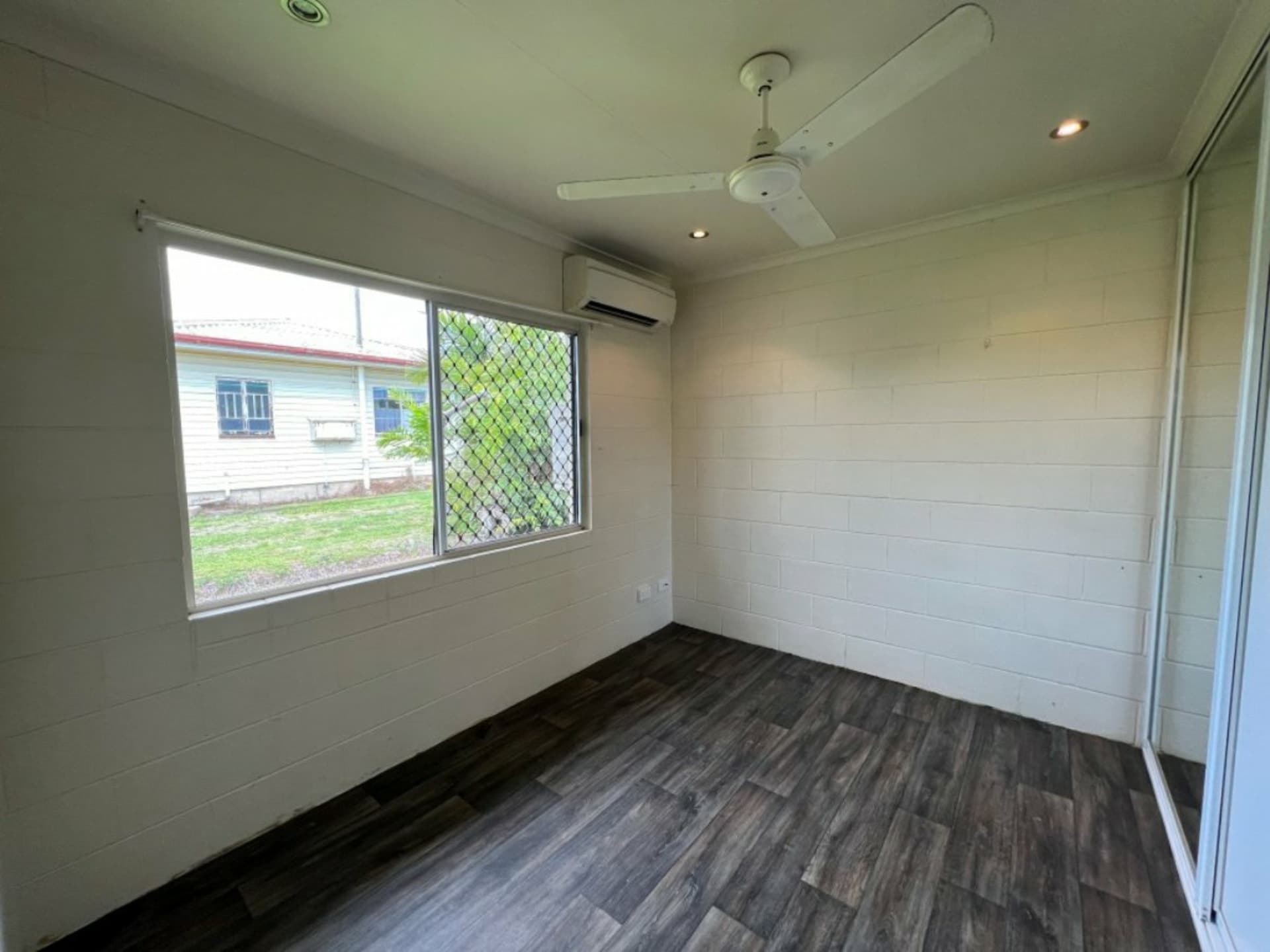 2/89 Powell Street Bowen QLD, Bowen - Thumbnail 8