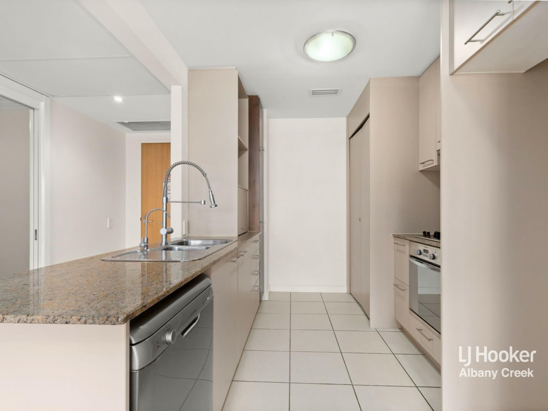 3507/141 Campbell Street Bowen Hills QLD, Bowen Hills - Thumbnail 8