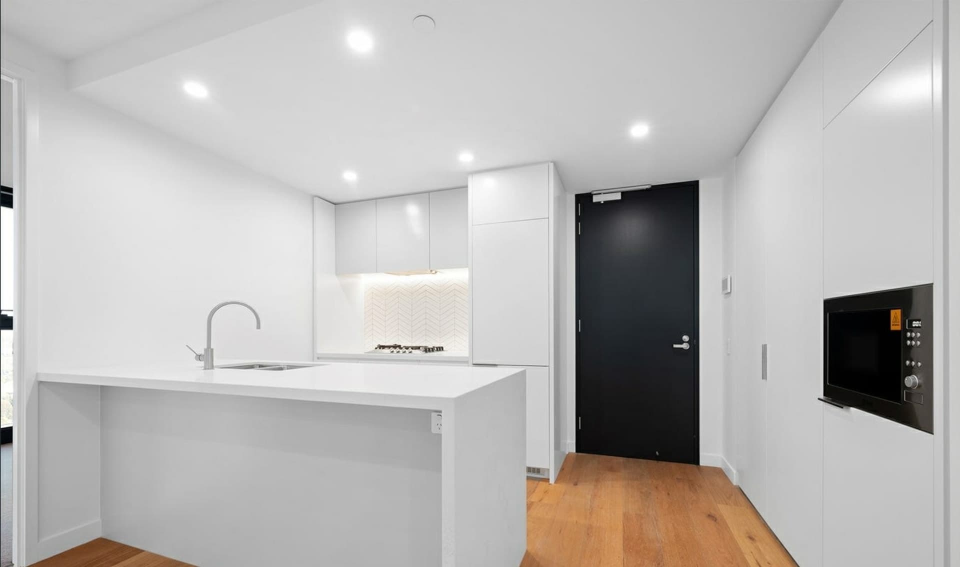 2605/3 Young Street Box Hill VIC, Box Hill - Thumbnail 4