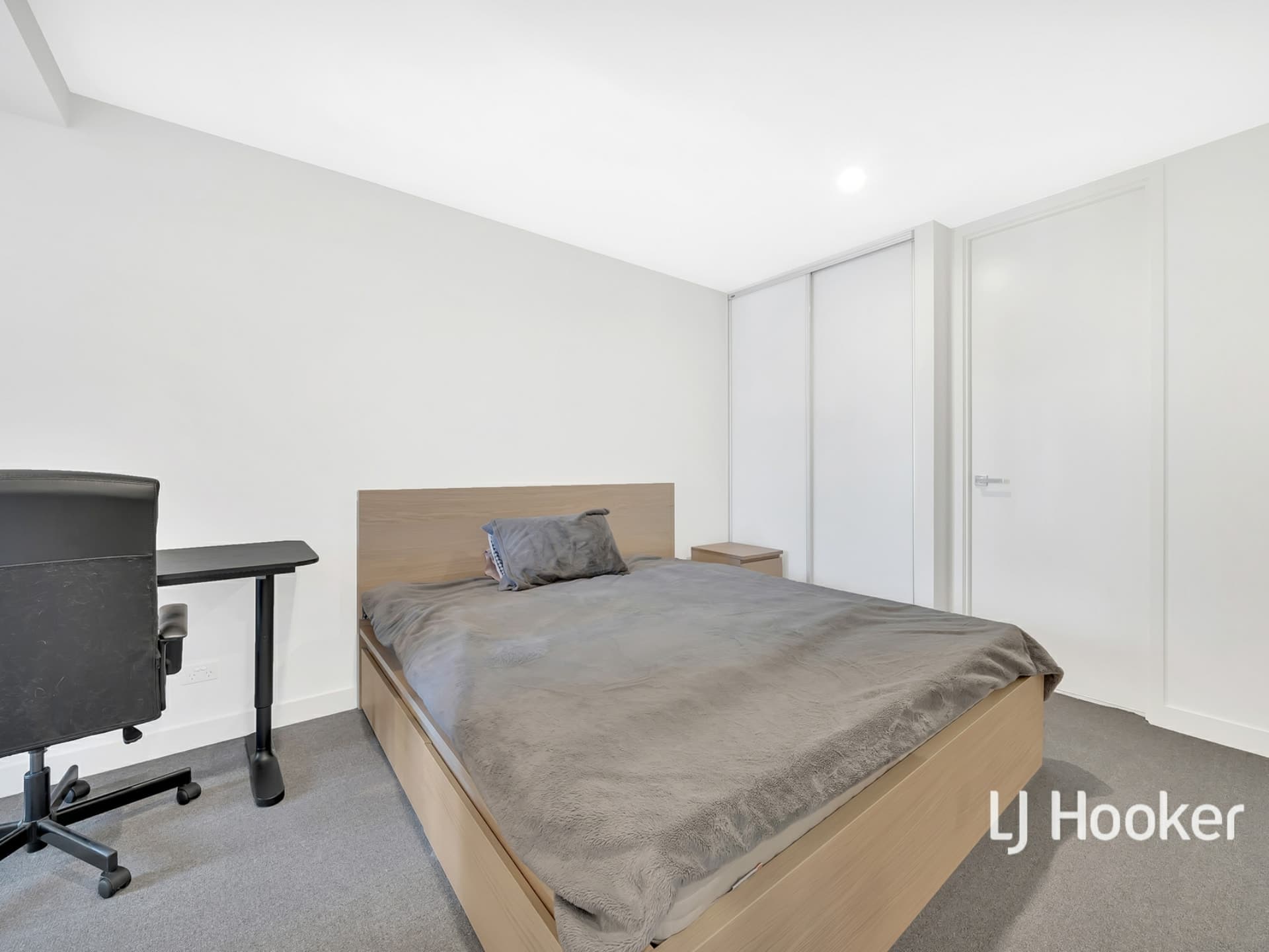 606/15 Irving Avenue Box Hill VIC, Box Hill - Thumbnail 6