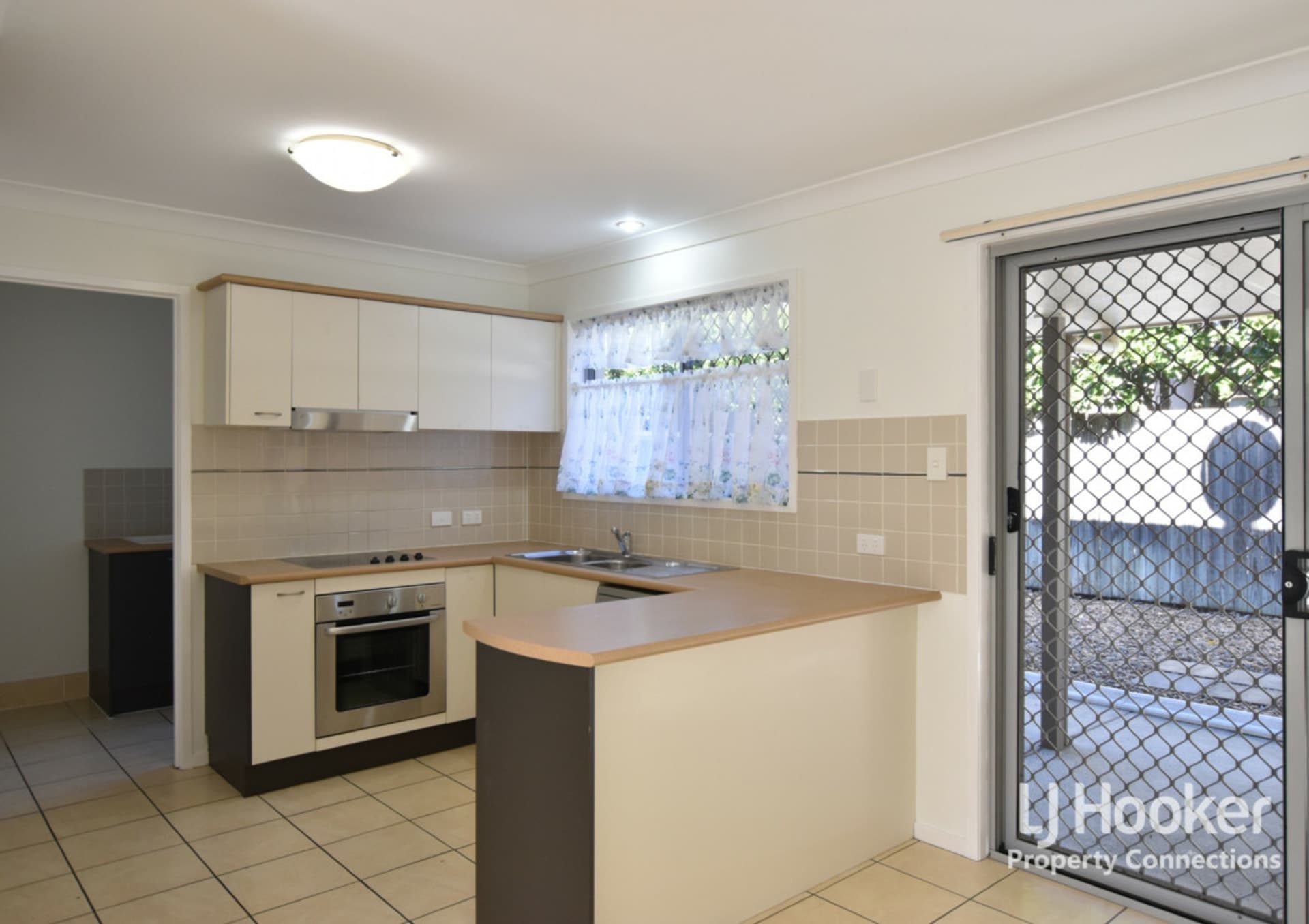 21/6 Myrtle Crescent Bridgeman Downs QLD, Aspley - Thumbnail 4