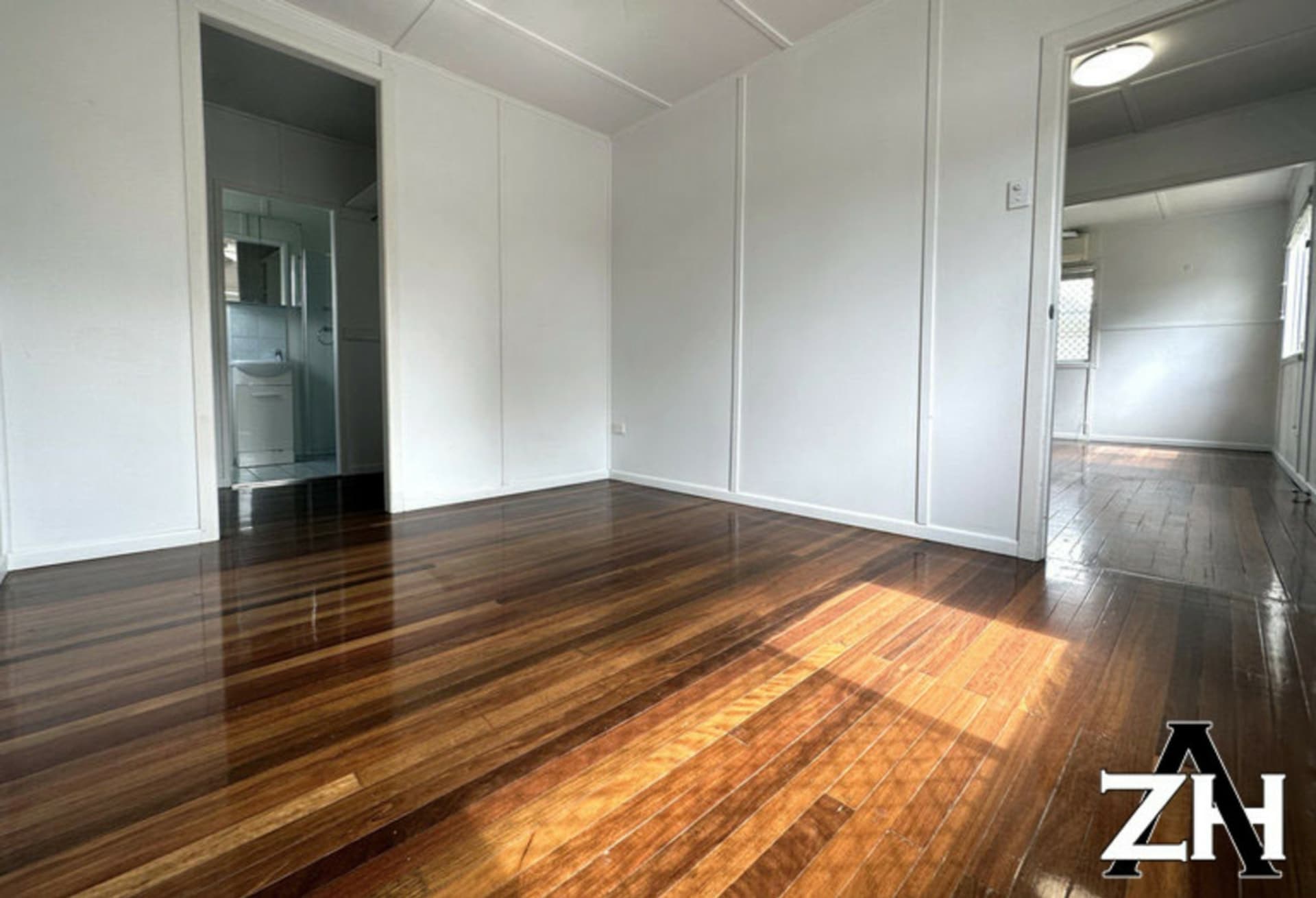 55 Gynther Avenue Brighton QLD, Brighton - Thumbnail 7