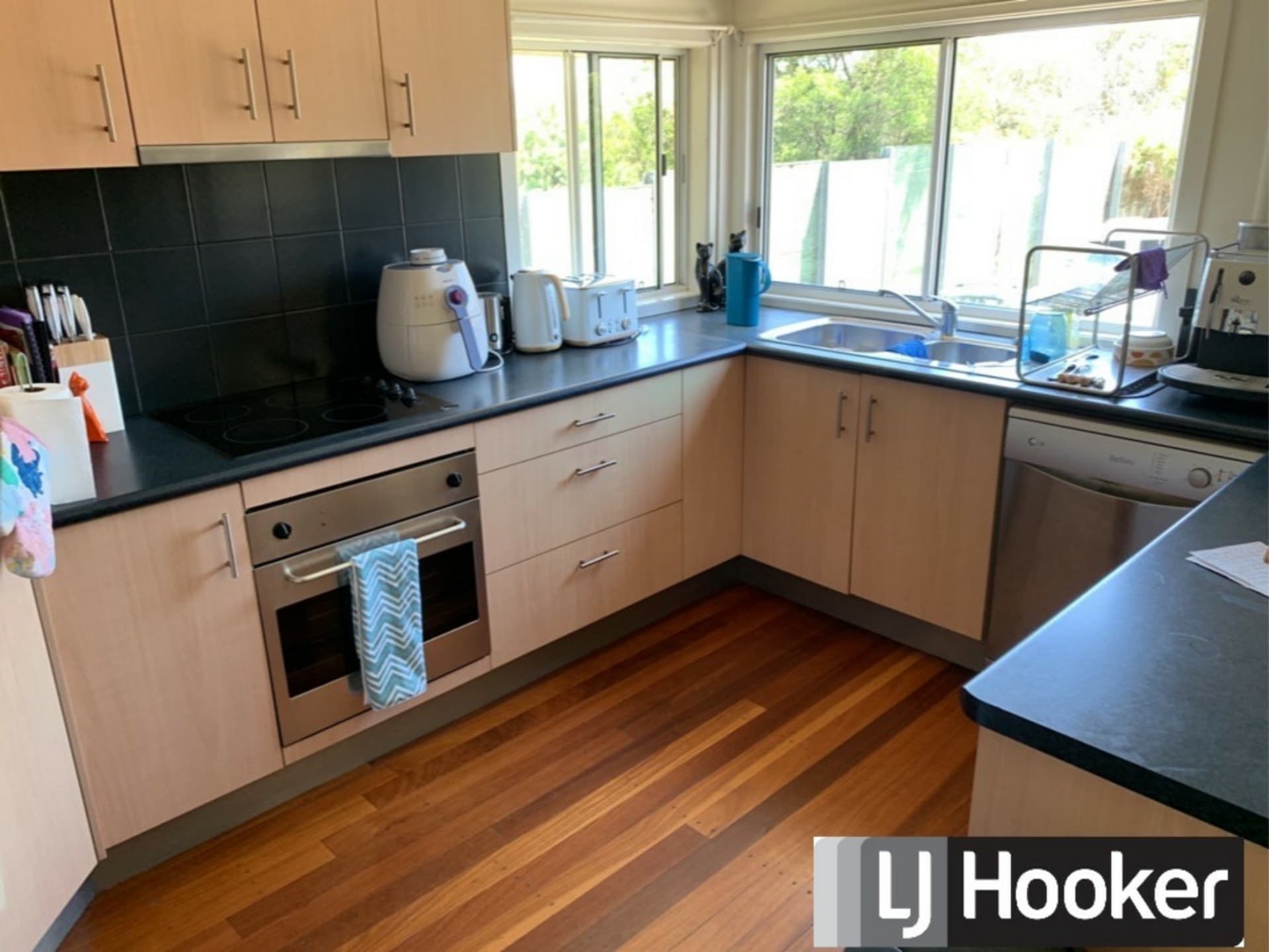 6 Ambrose Street Brighton QLD, Brighton - Thumbnail 2