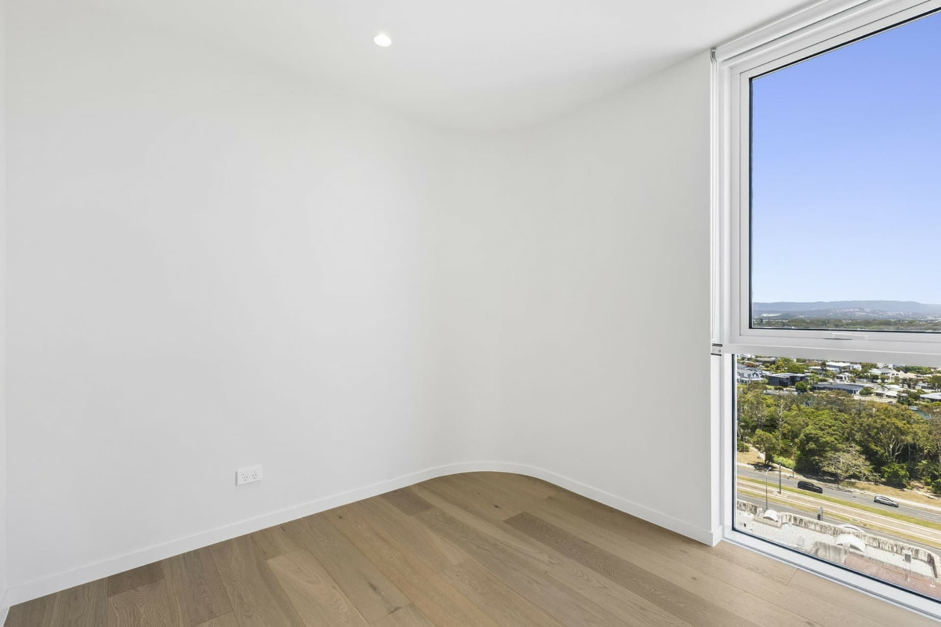 1301/4, Broadbeach - Thumbnail 7