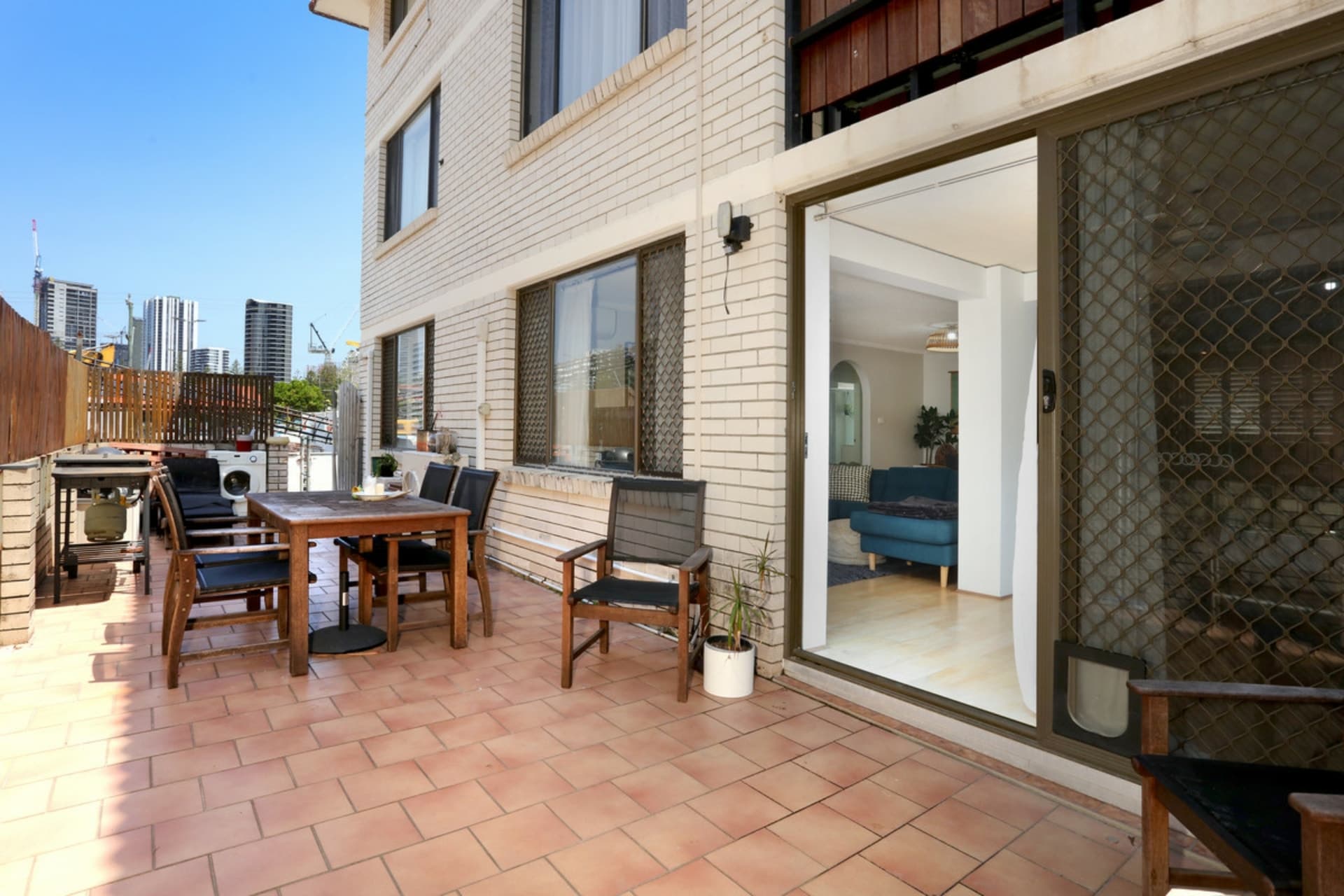 2/12 Second Avenue Broadbeach QLD, Broadbeach - Image 1