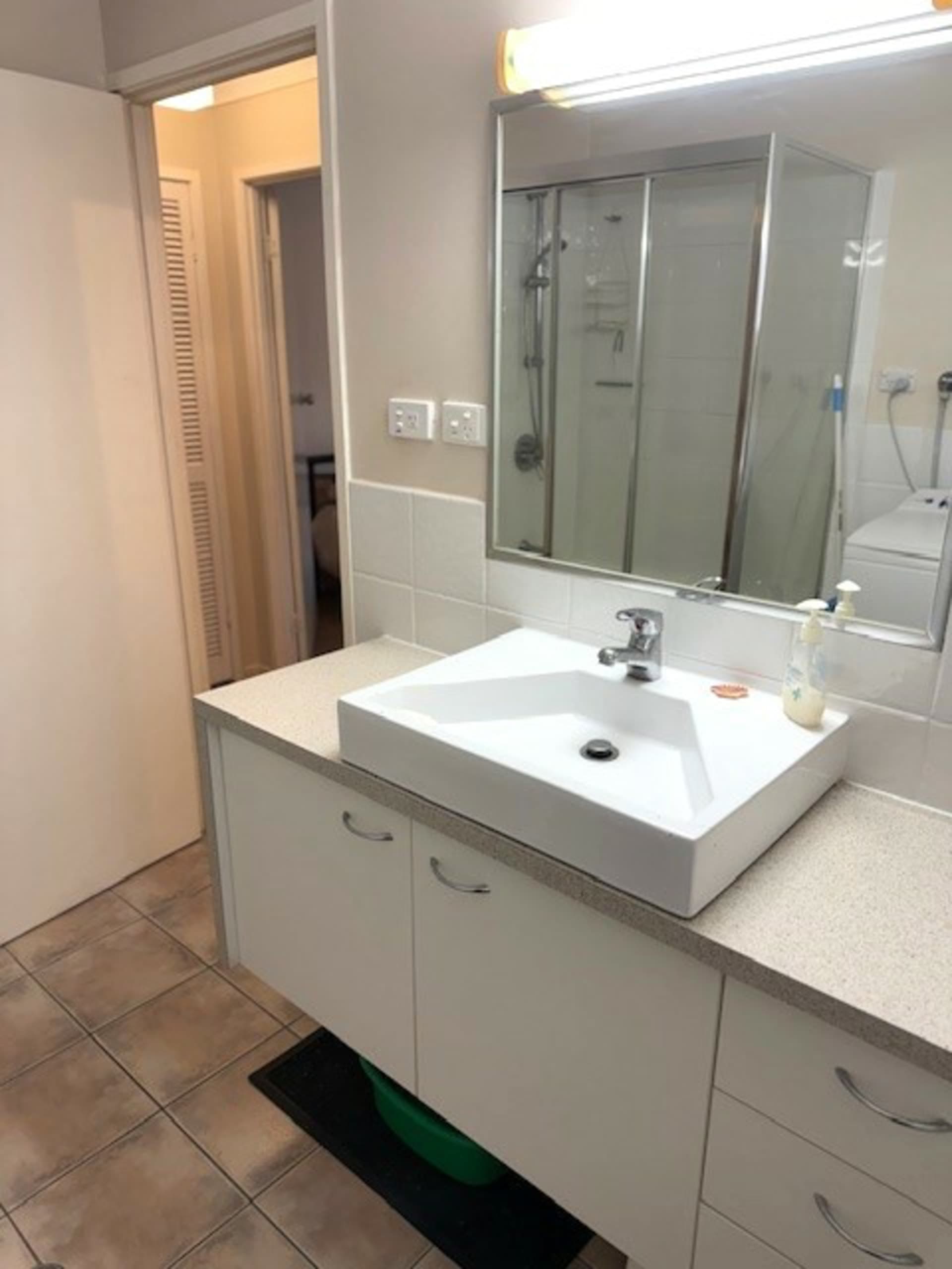 3/18 Anne Avenue Broadbeach QLD, Broadbeach - Thumbnail 6