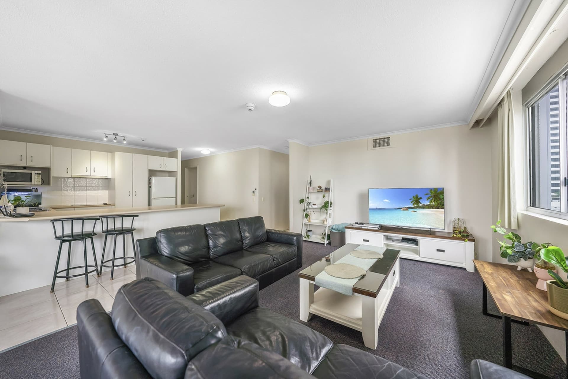 16/155 Old Burleigh Road Broadbeach QLD, Broadbeach - Thumbnail 5