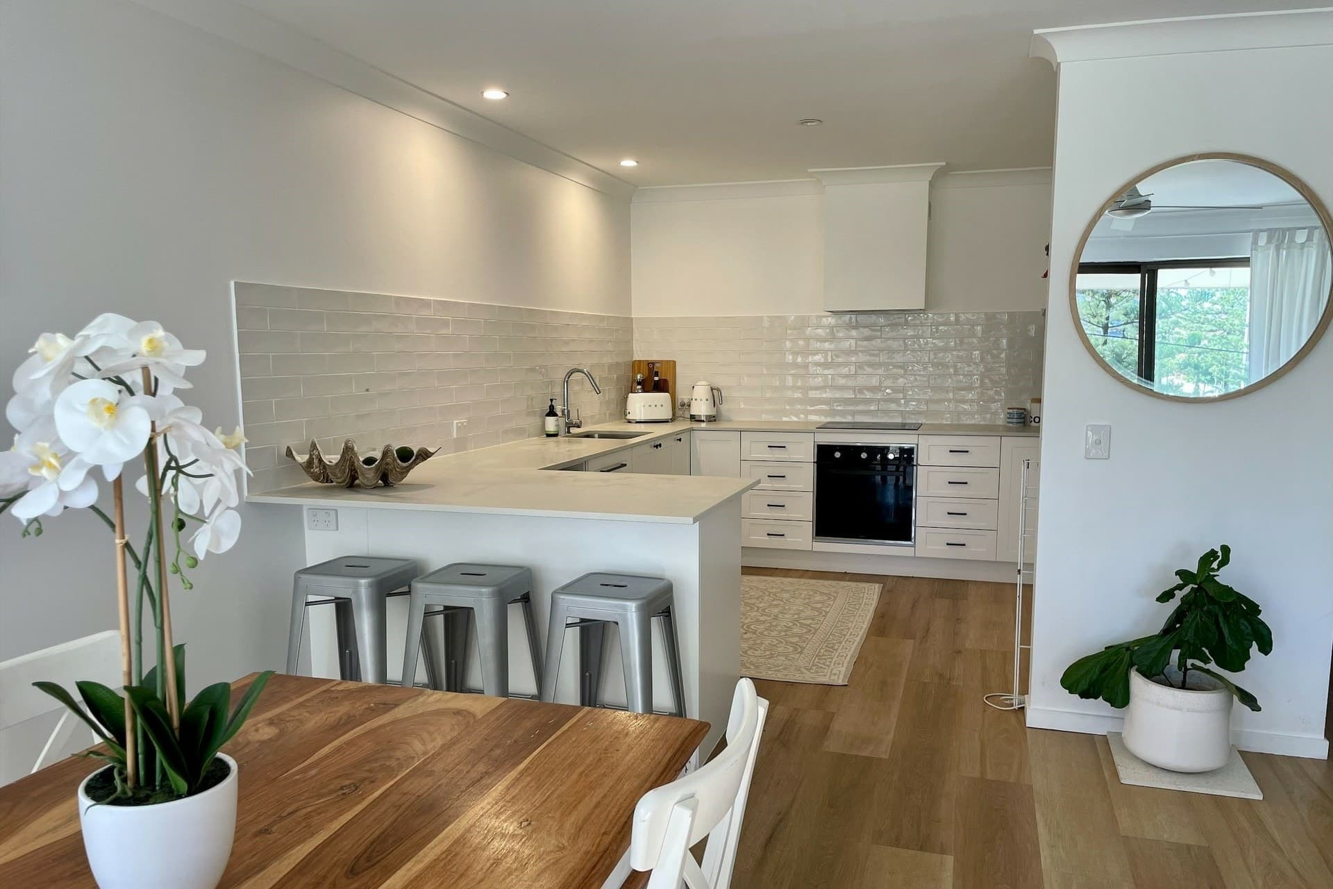 15/24 Chelsea Avenue Broadbeach QLD, Broadbeach - Thumbnail 4
