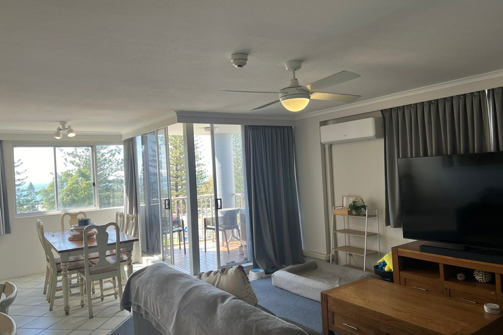 19/155 Old Burleigh Road Broadbeach QLD, Broadbeach - Thumbnail 4