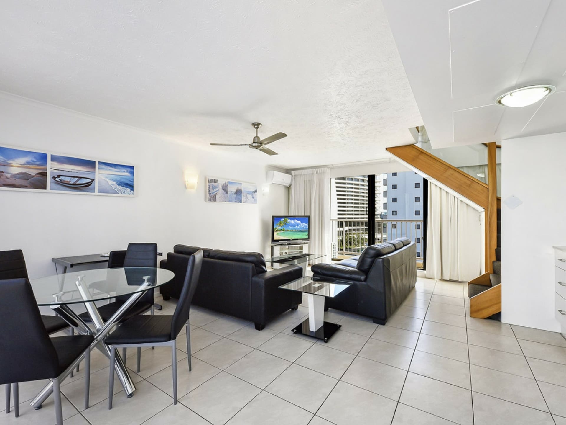 705/40 Surf Parade Broadbeach QLD, Broadbeach - Thumbnail 5