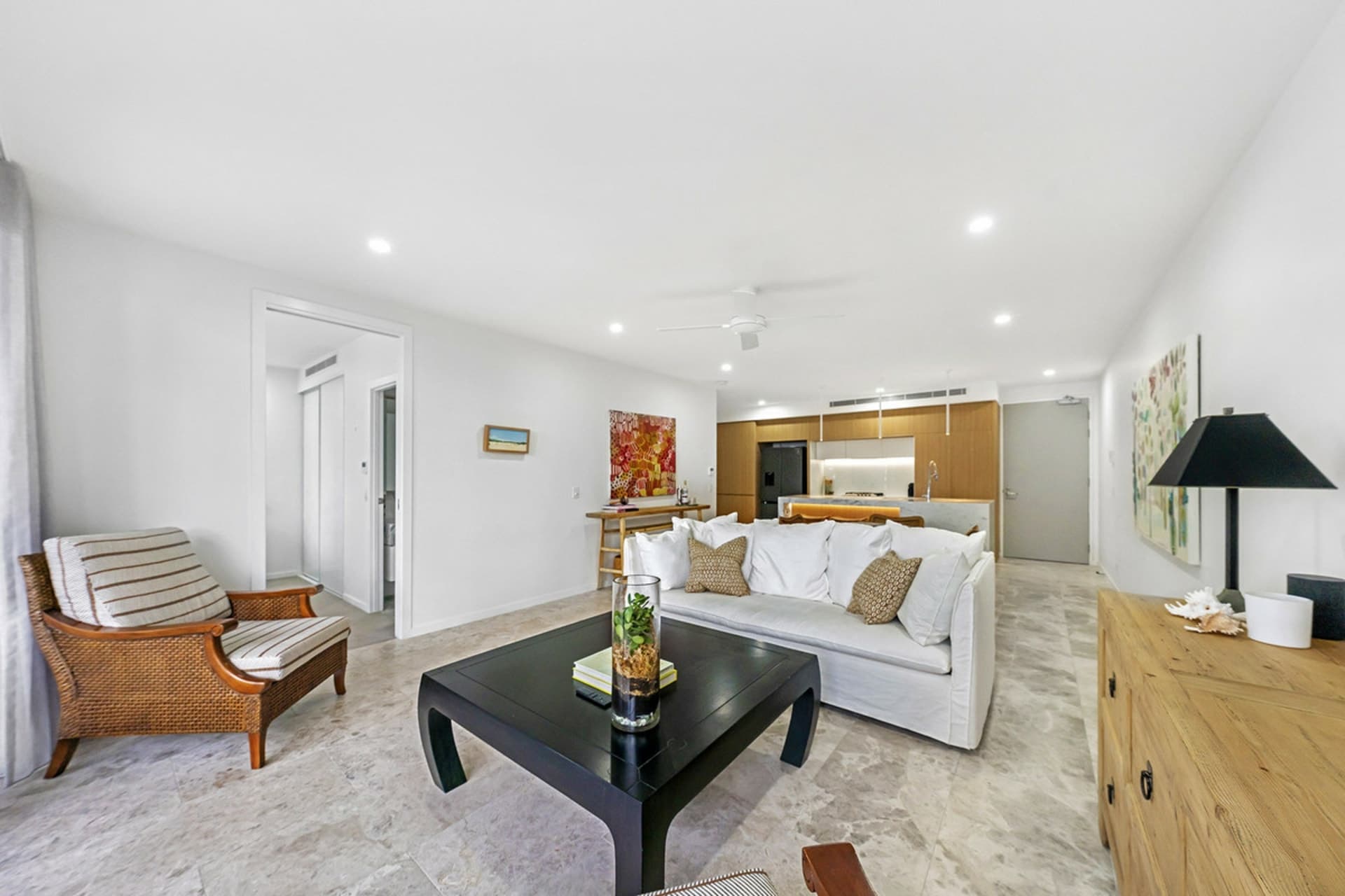 502/95 Old Burleigh Road Broadbeach QLD, Broadbeach - Thumbnail 2